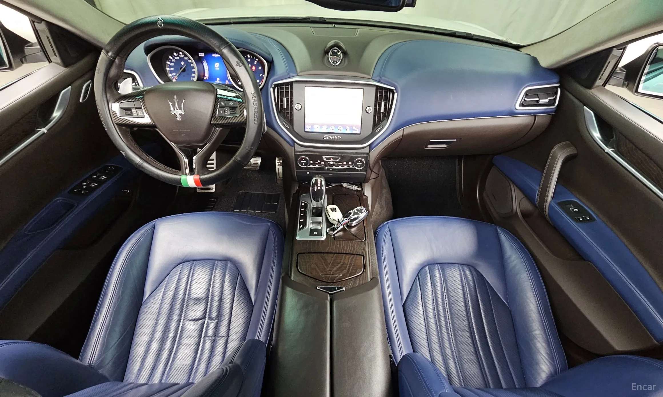 Maserati Ghibli превью 7
