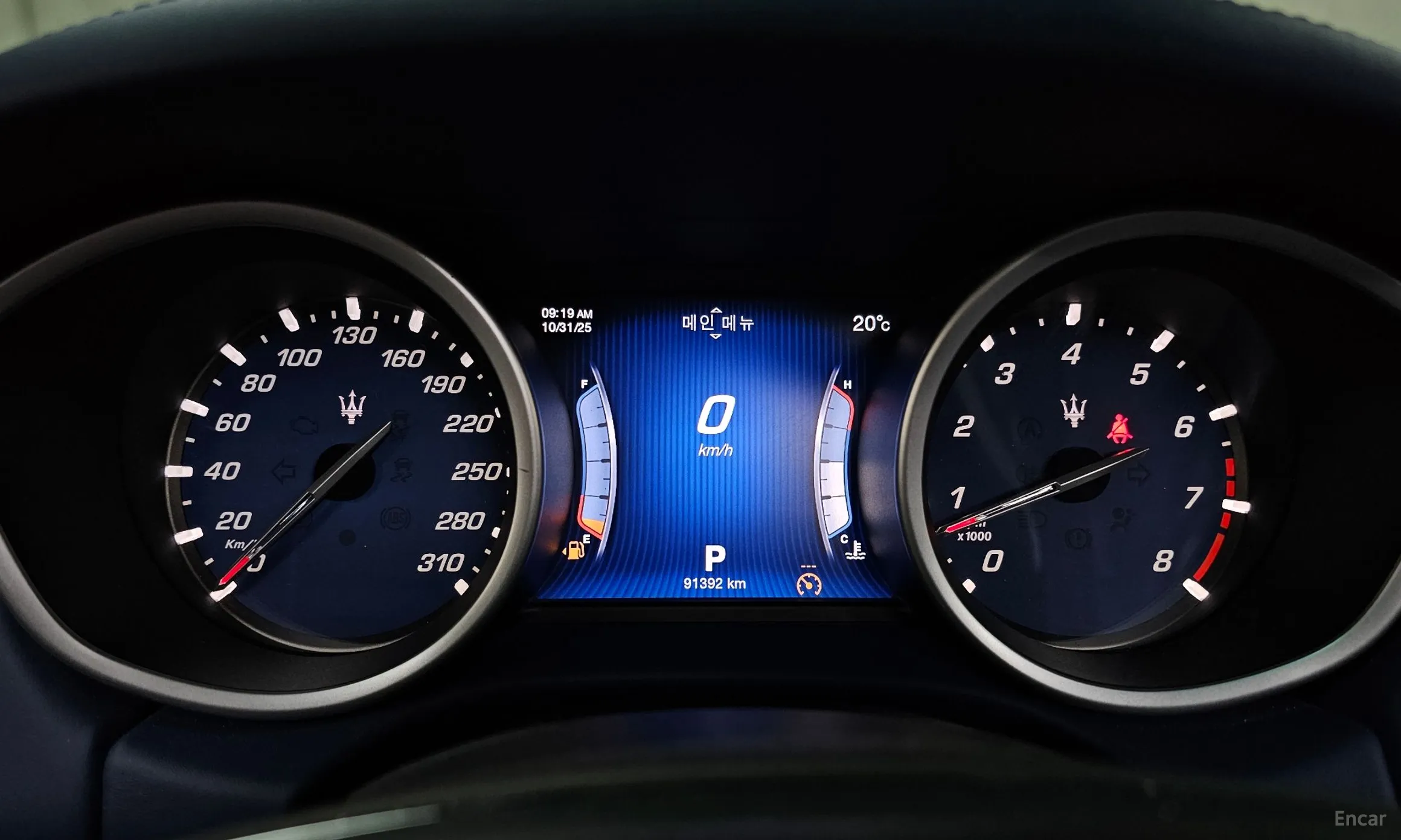 Maserati Ghibli превью 8