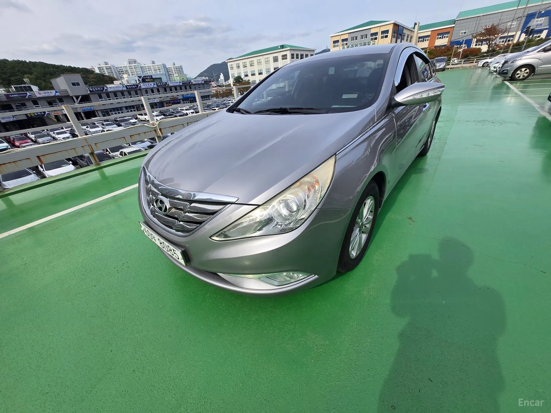 Hyundai YF Sonata