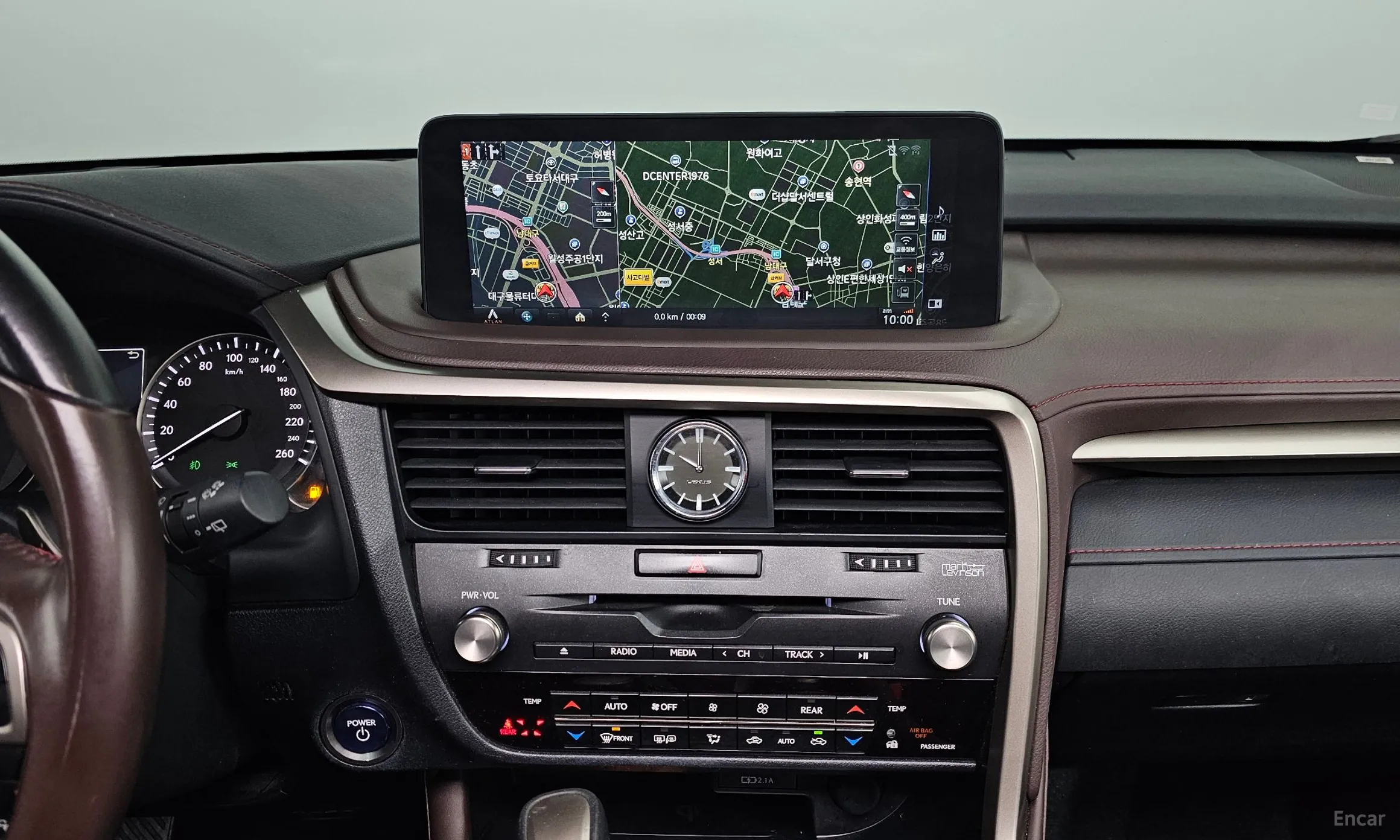Lexus RX450hL 4th Generation превью 14