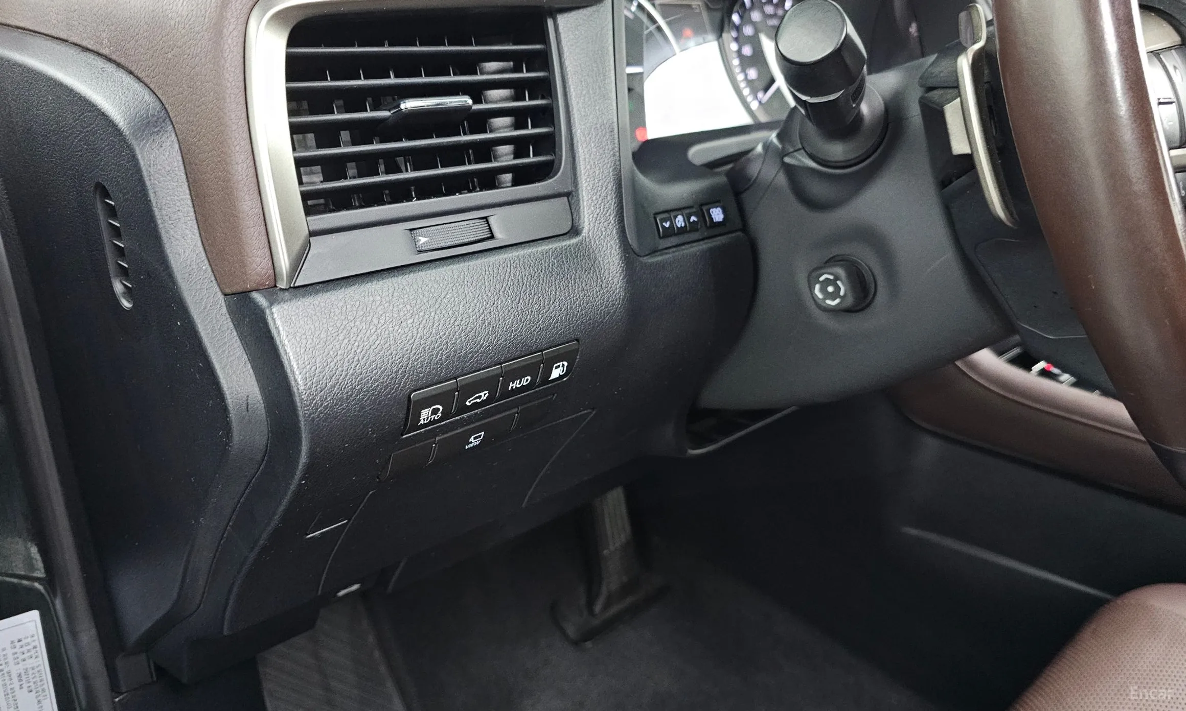 Lexus RX450hL 4th Generation превью 16