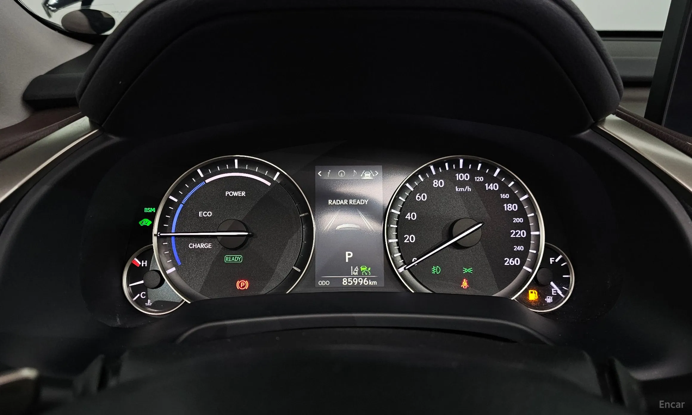 Lexus RX450hL 4th Generation превью 8