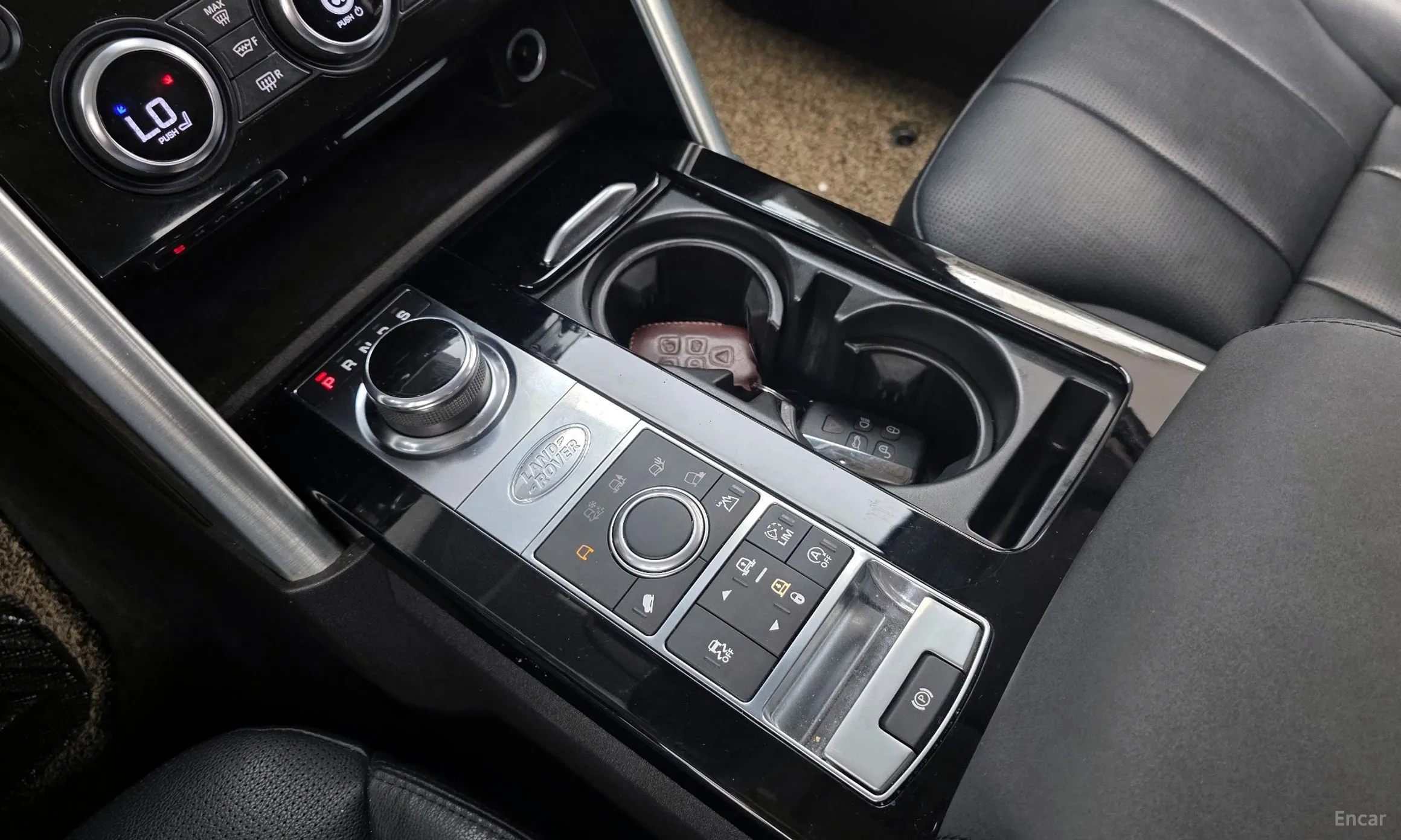Land Rover Discovery 5 превью 9