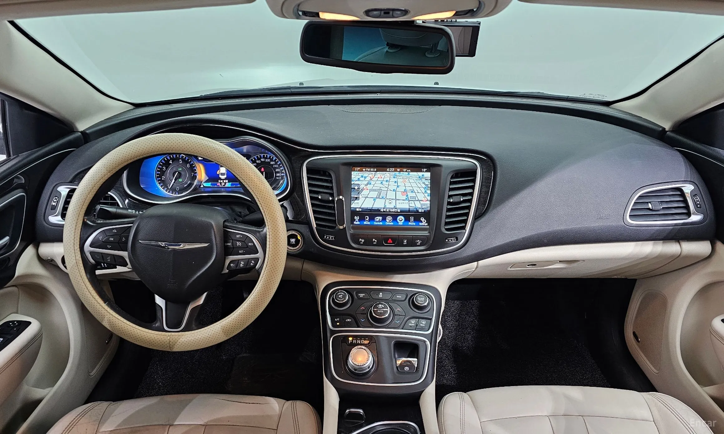 Chrysler 200 Second generation превью 7