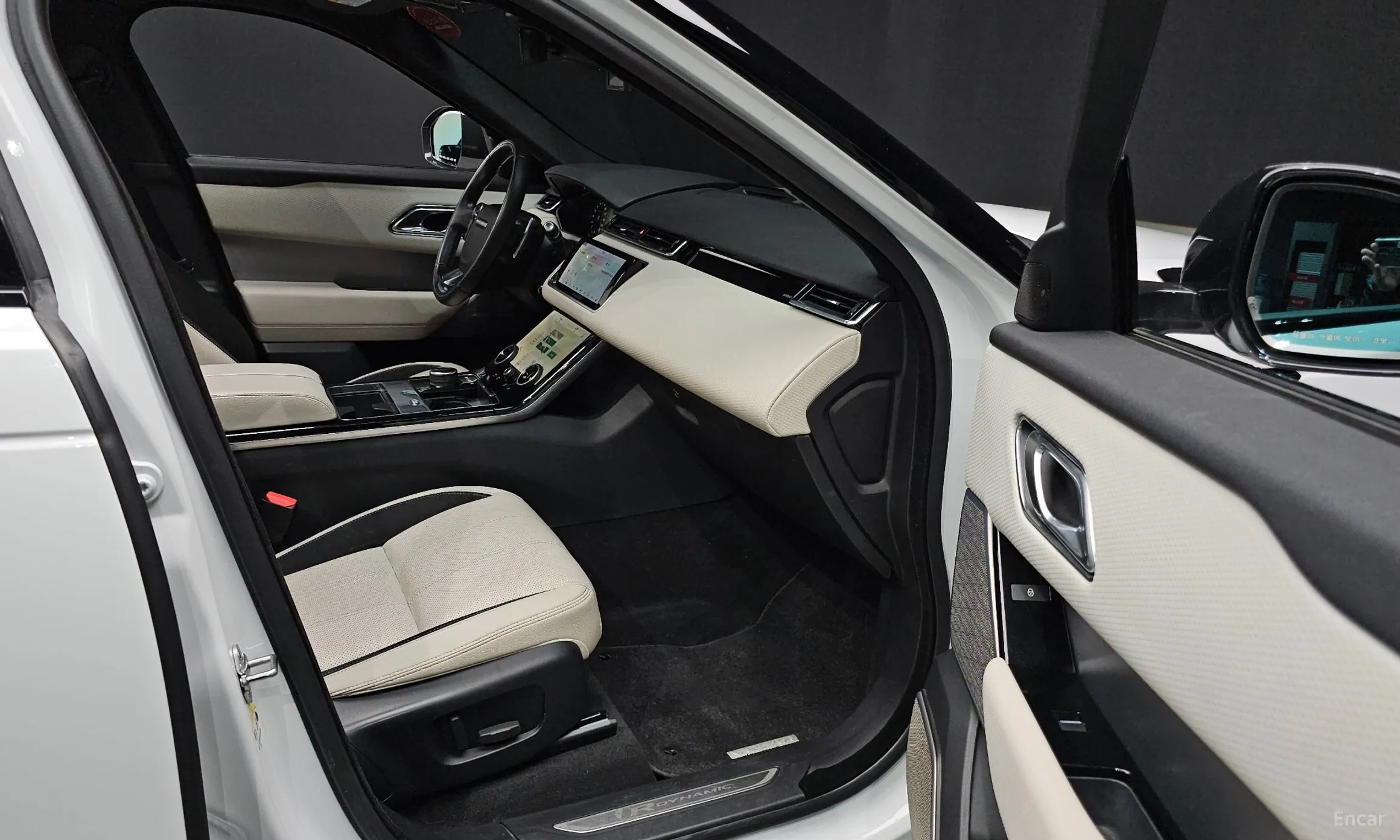 Land Rover Range Rover Bella превью 10