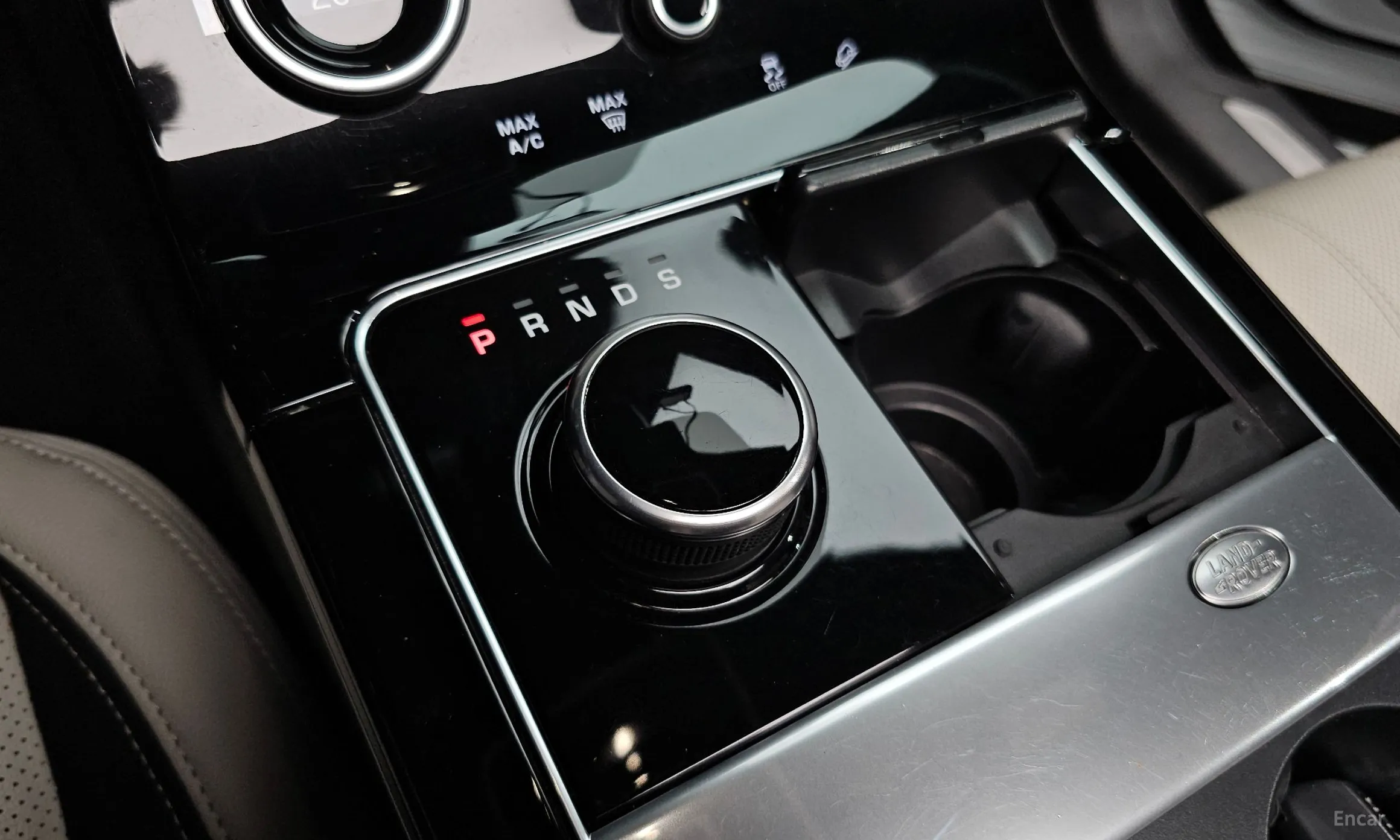 Land Rover Range Rover Bella превью 9