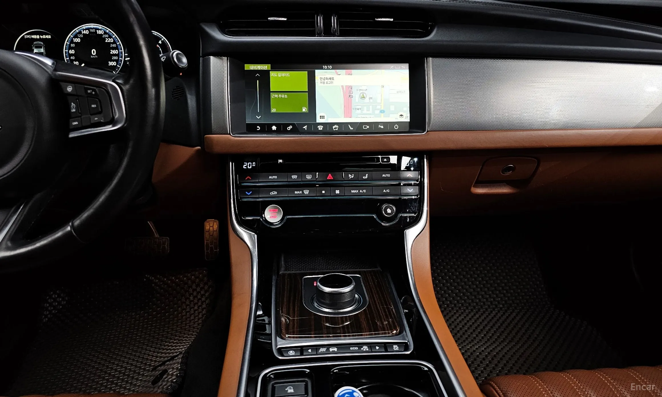 Jaguar XF (x260) превью 14