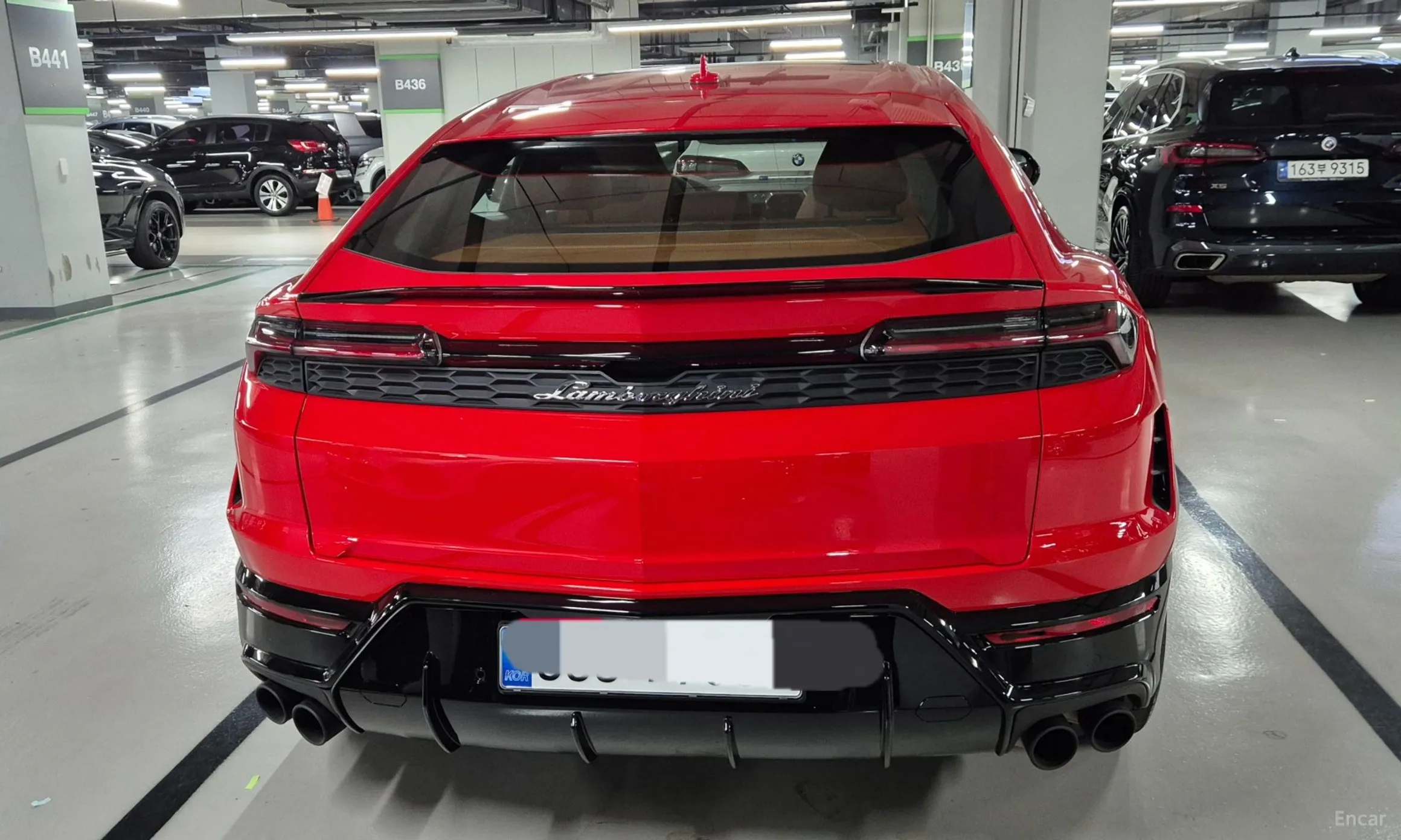 Lamborghini Urus превью 3