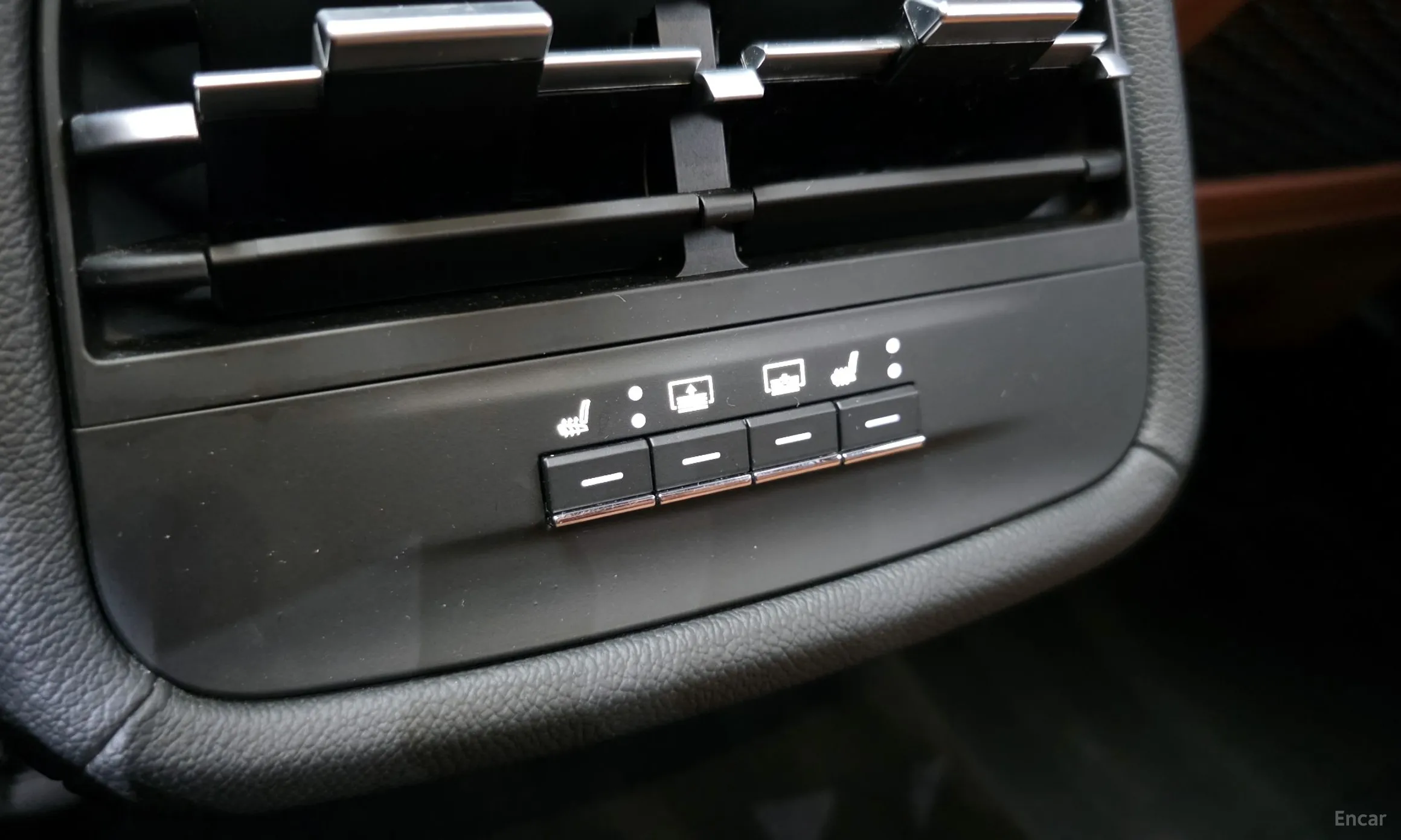 Maserati Ghibli превью 18
