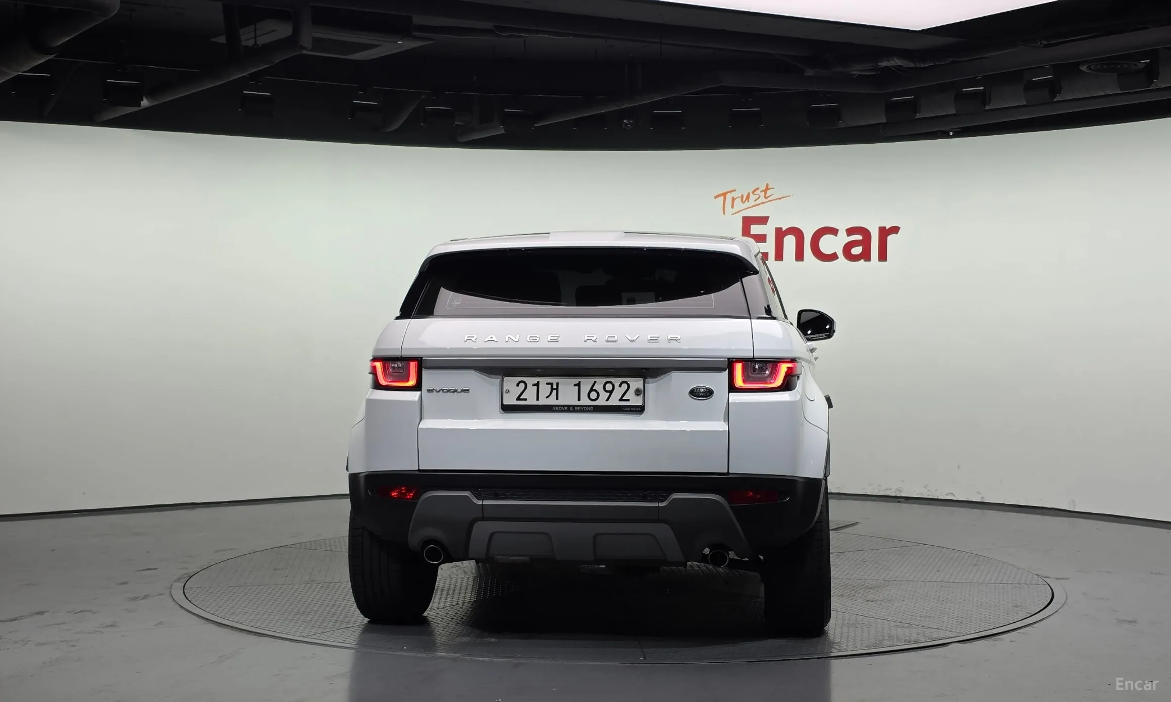 Land Rover Range Rover Evoque превью 4