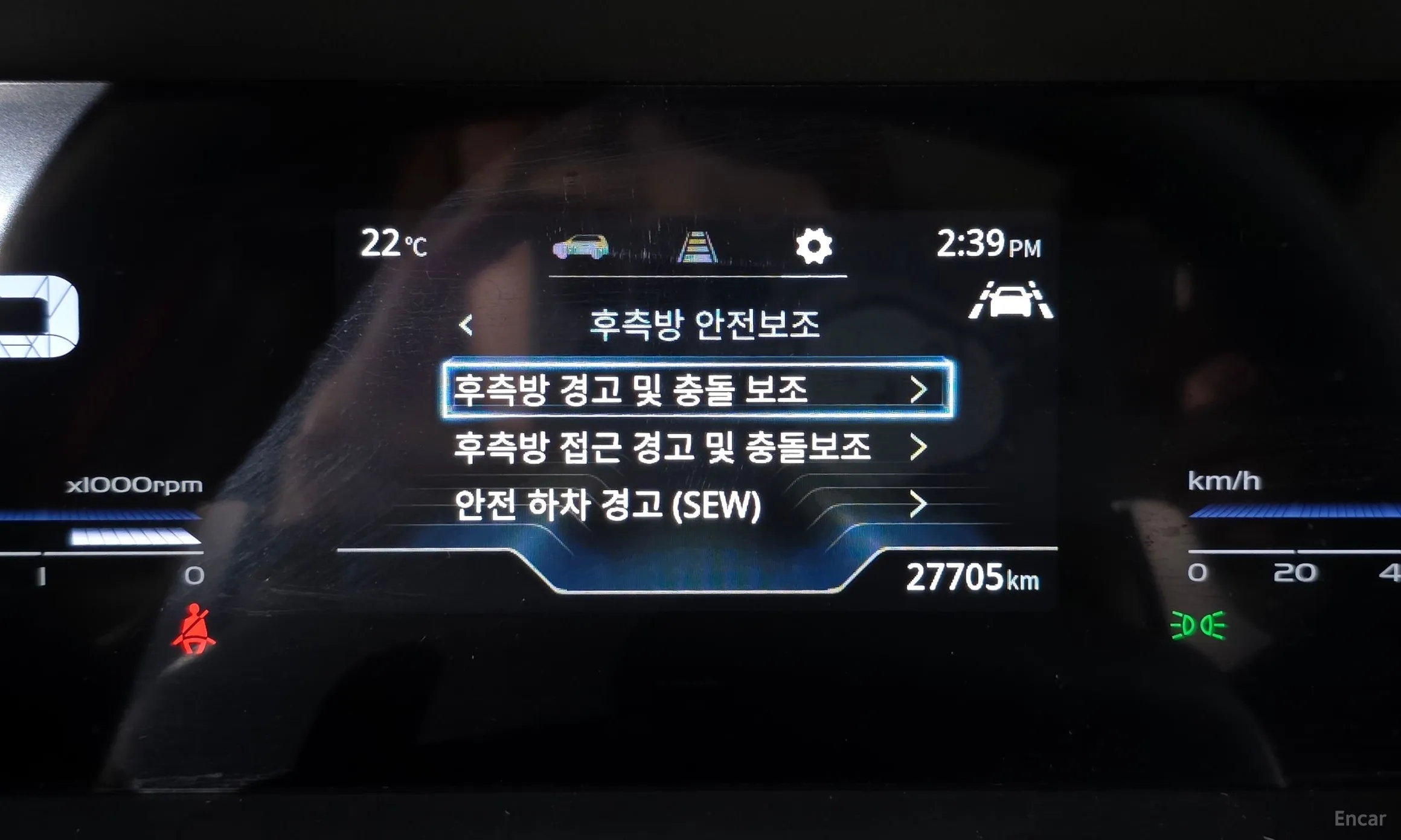 KG Mobility (SsangYong) Torres превью 14