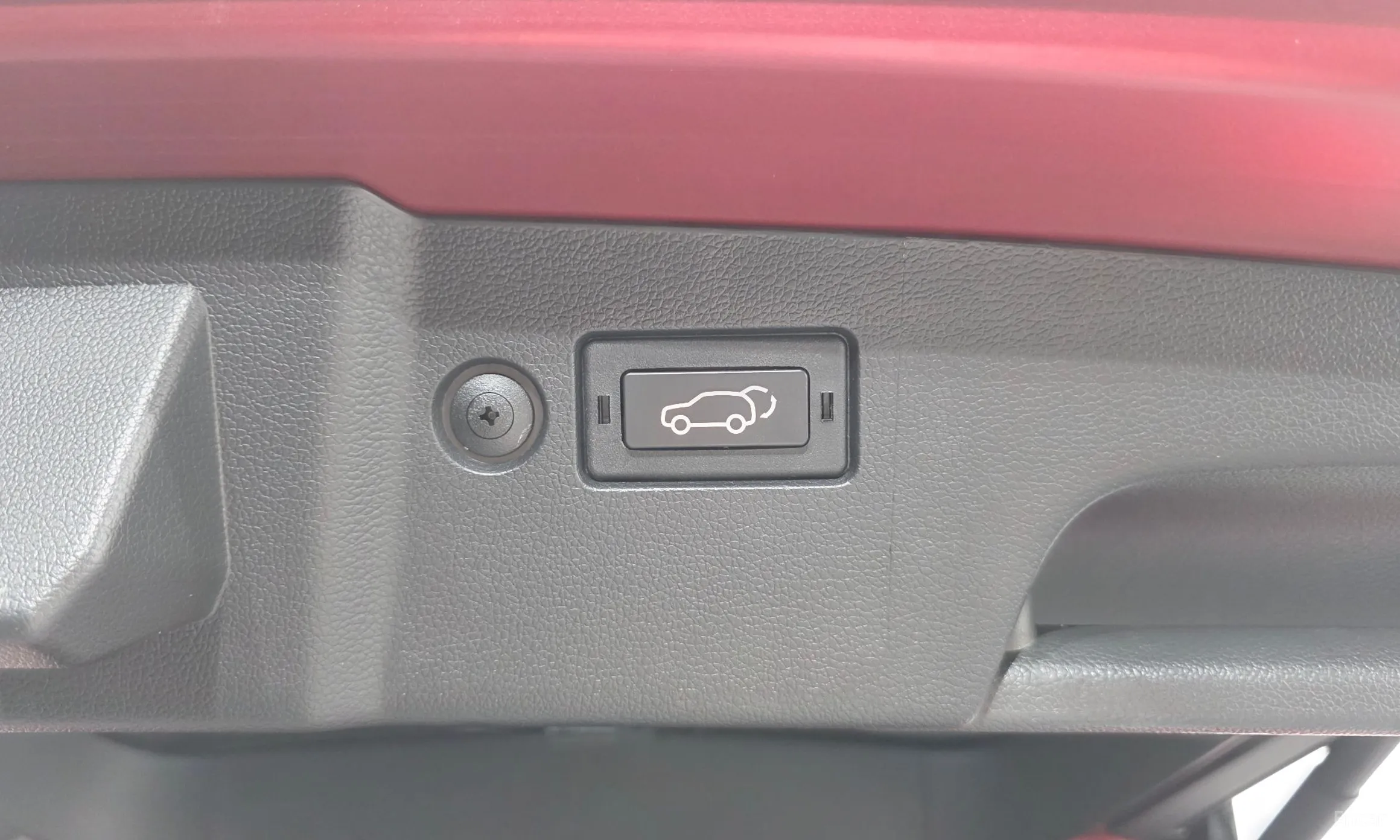 KG Mobility (SsangYong) Torres превью 20