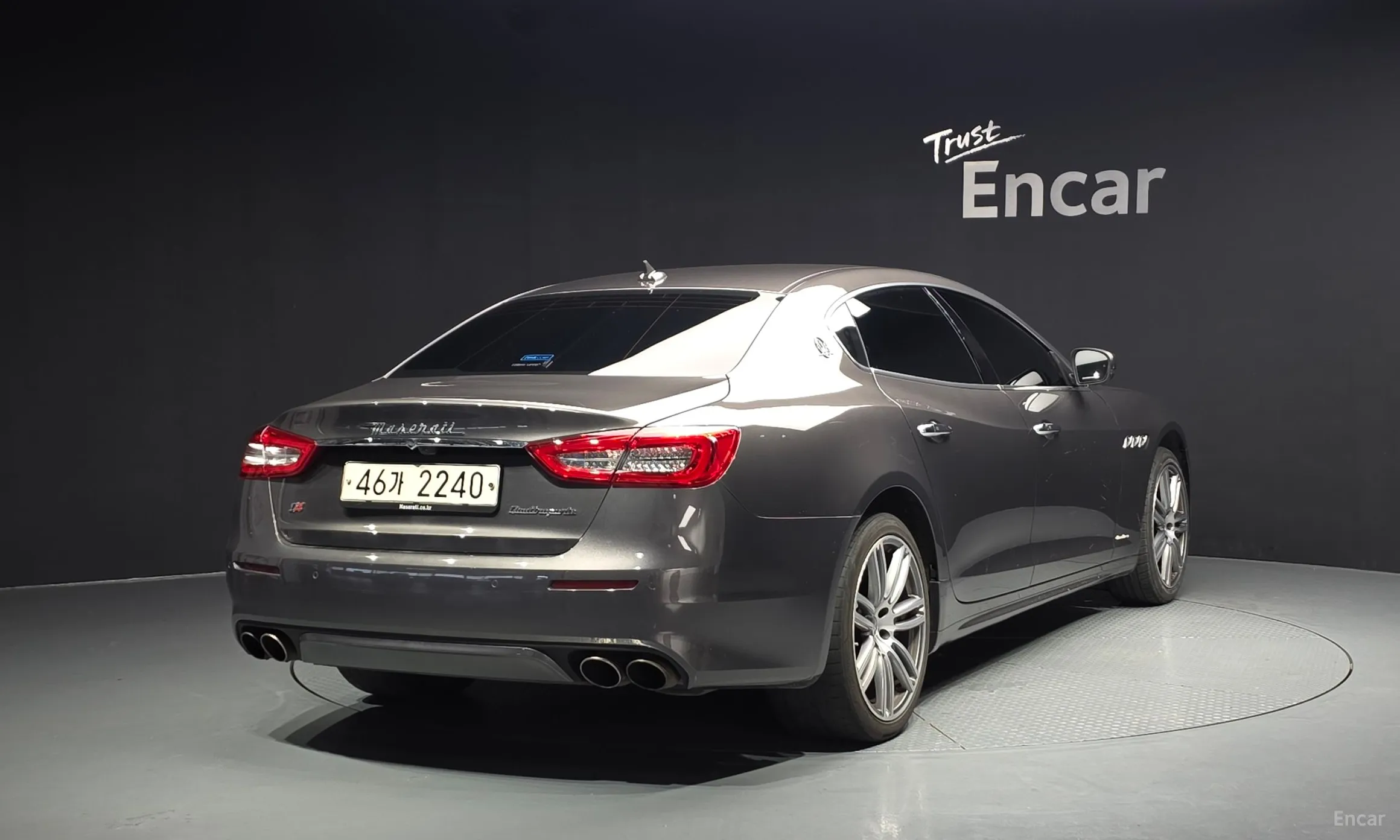 Maserati Quattroporte превью 2