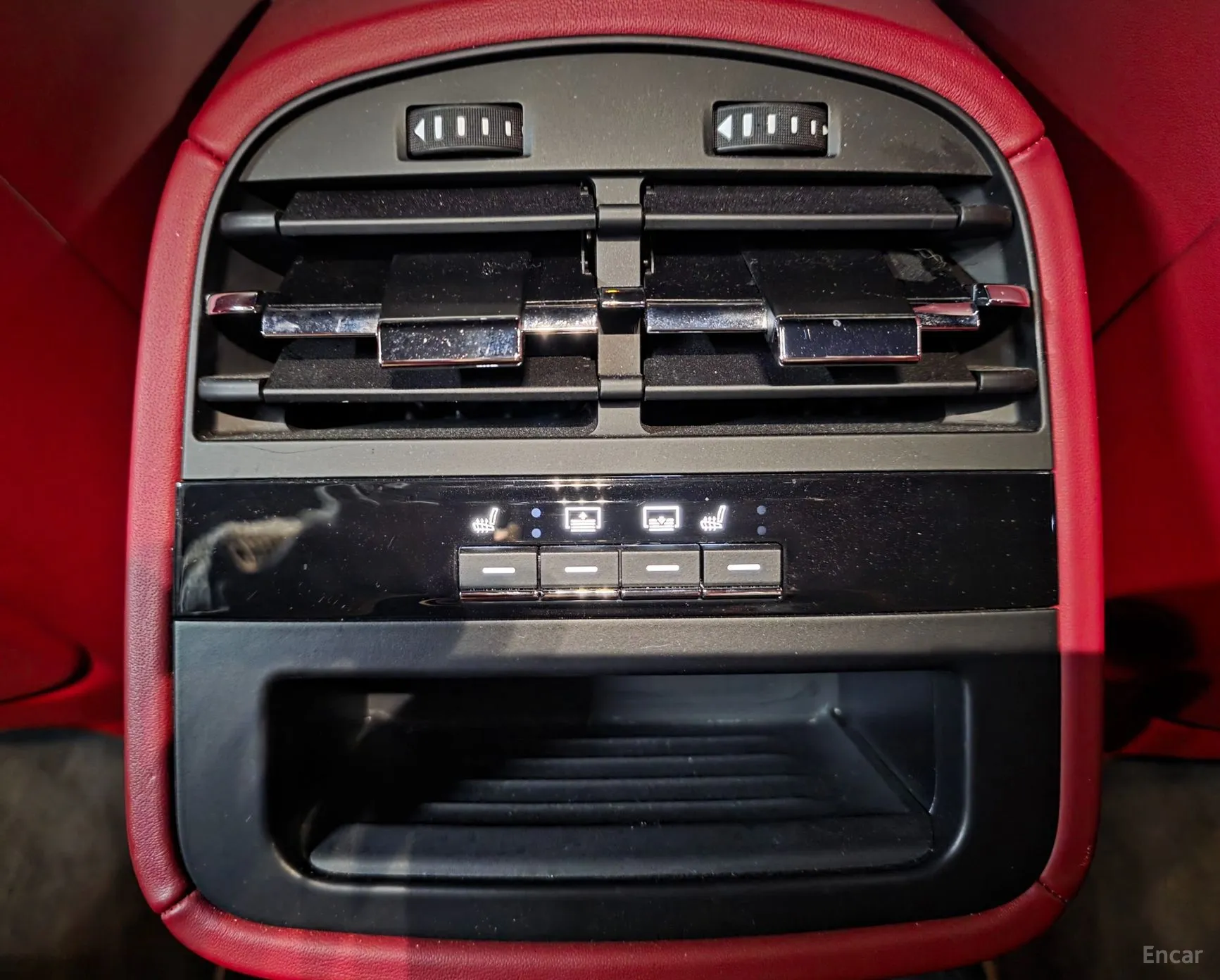 Maserati Quattroporte превью 19