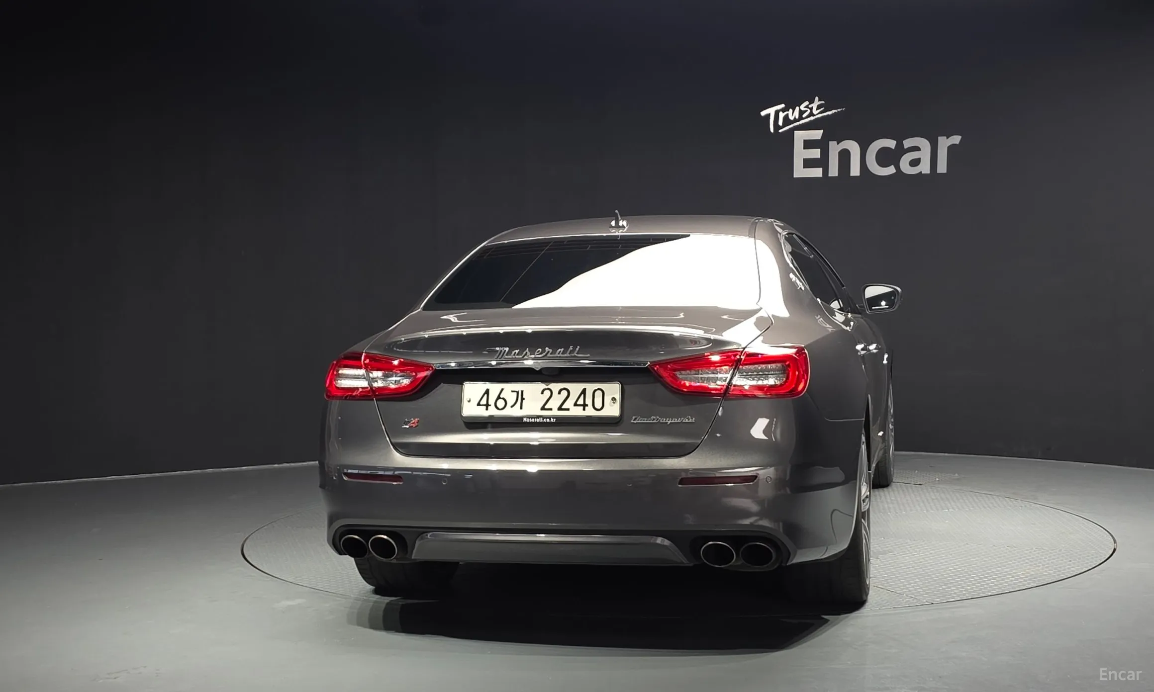 Maserati Quattroporte превью 4