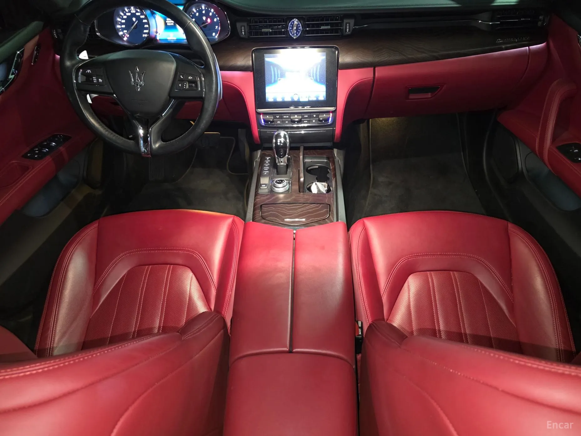 Maserati Quattroporte превью 7