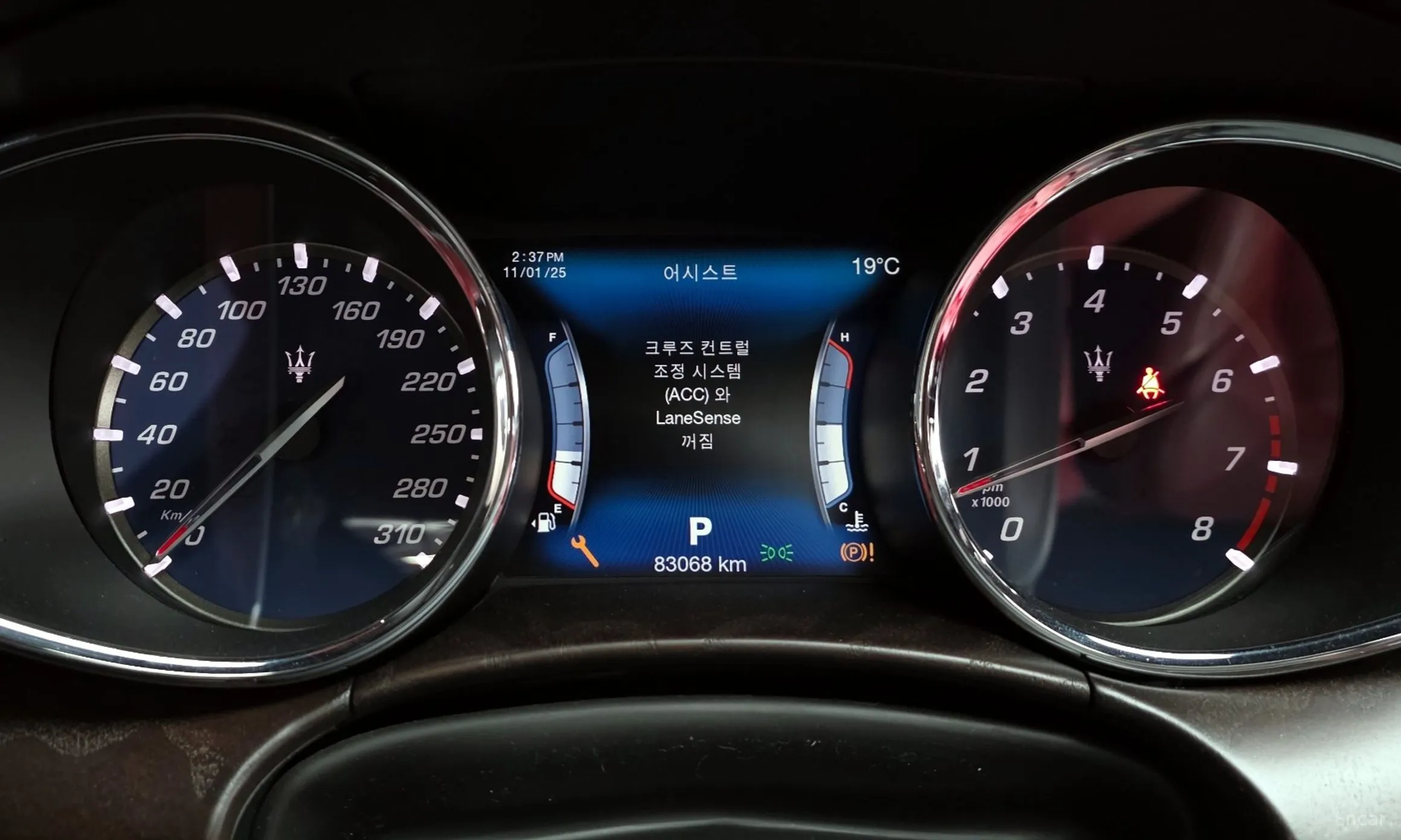 Maserati Quattroporte превью 8