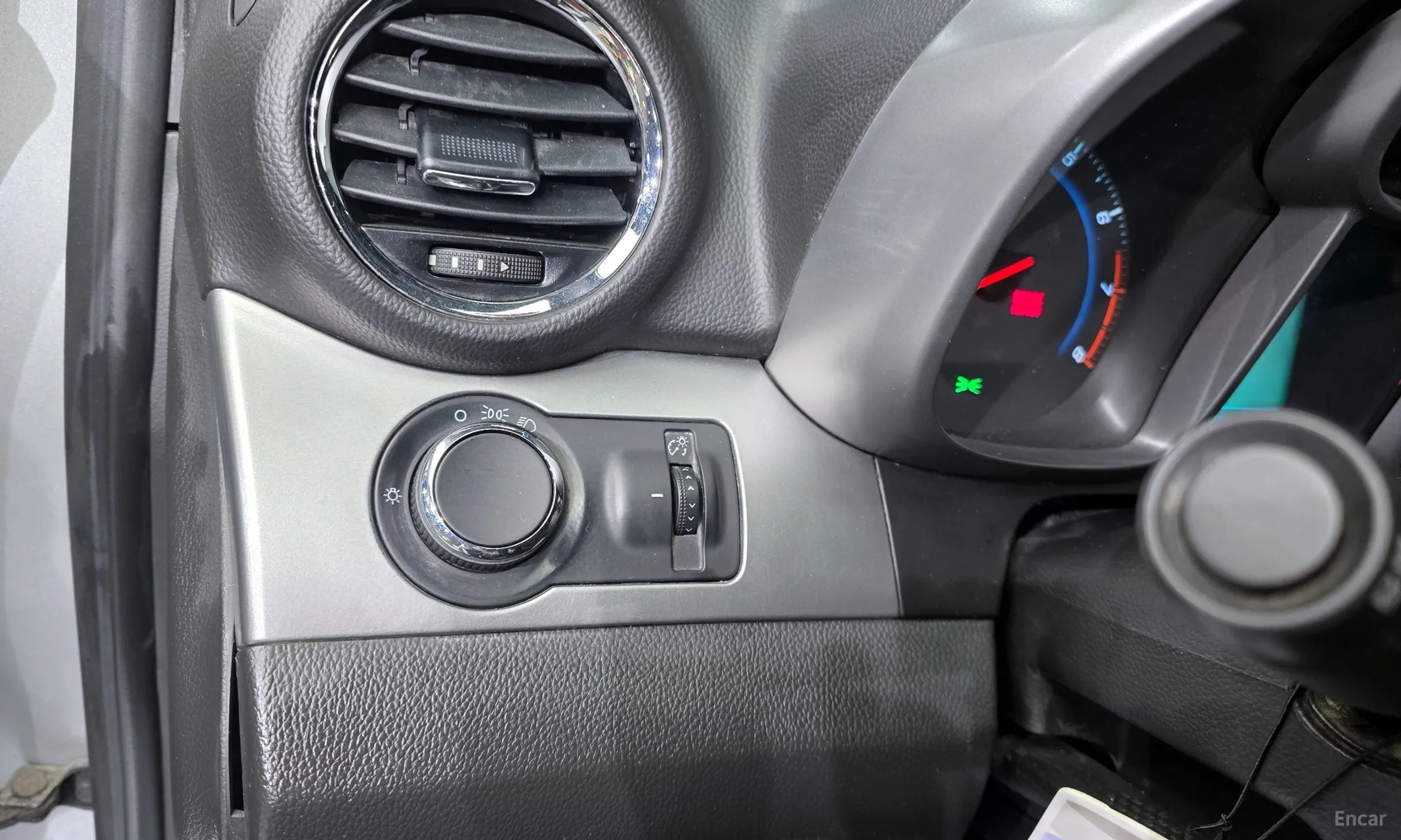Chevrolet (GM Daewoo) Orlando превью 15