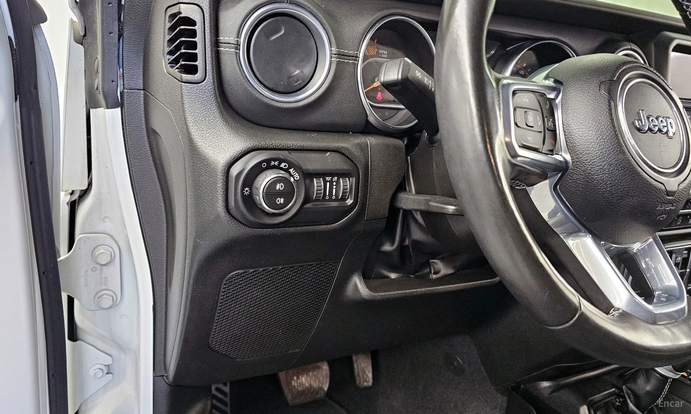 Jeep Wrangler (JL) превью 16