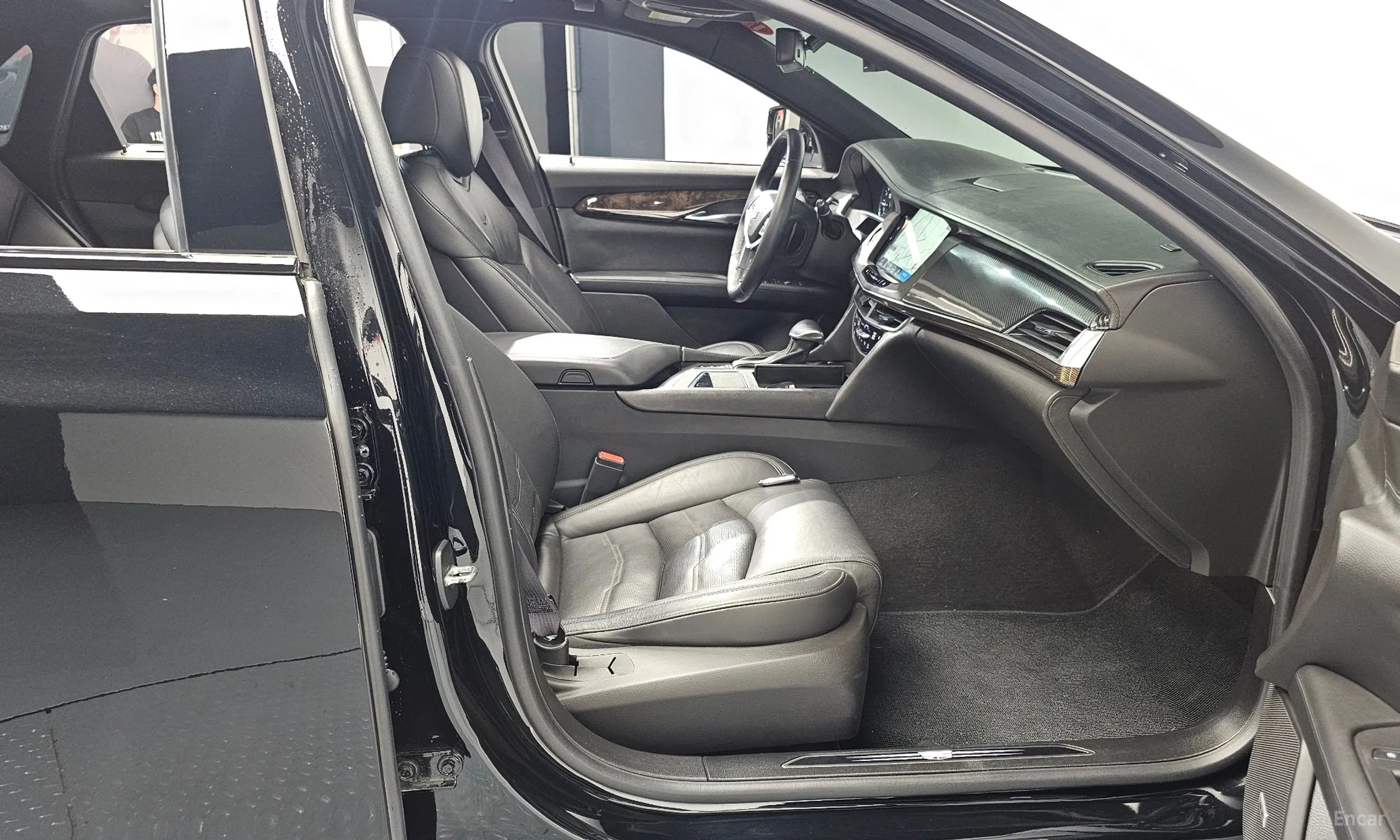 Cadillac CT6 превью 11