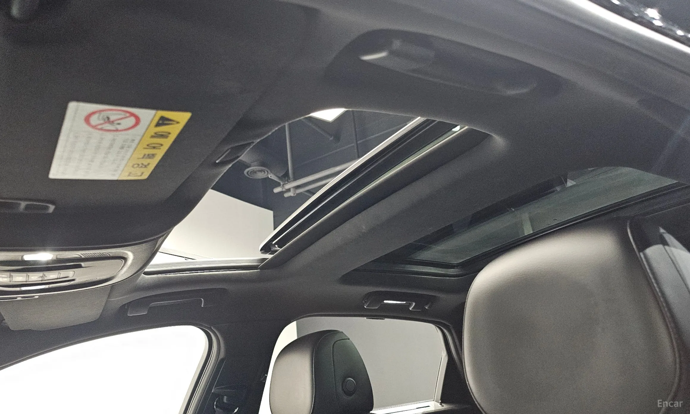 Cadillac CT6 превью 19