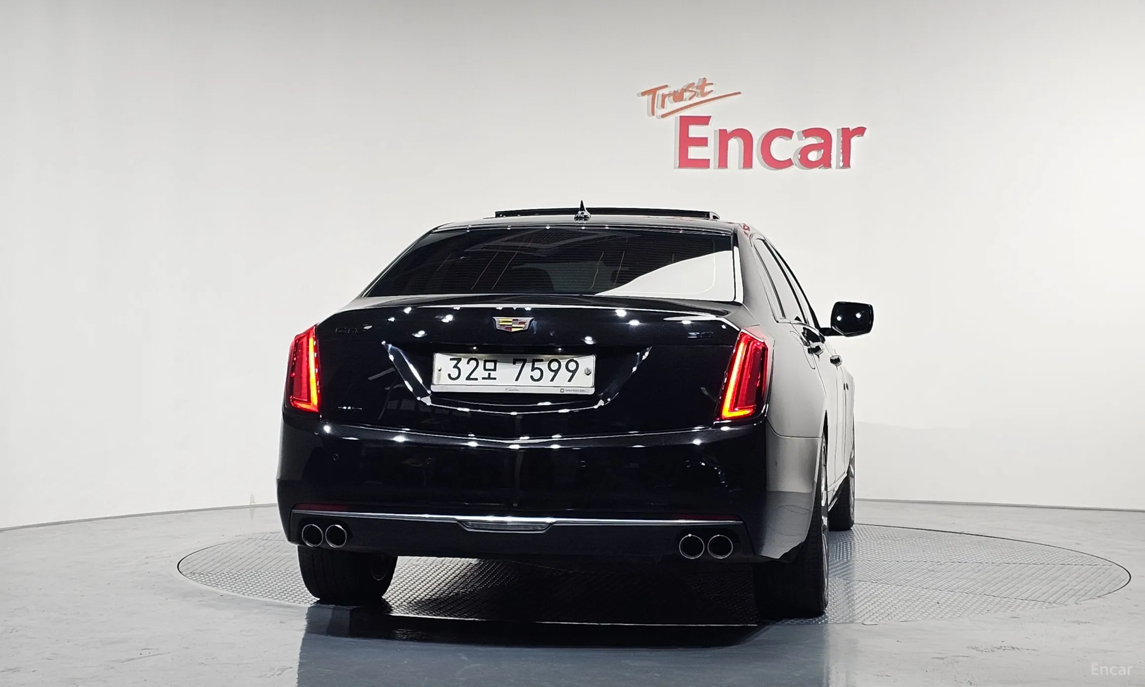 Cadillac CT6 превью 4