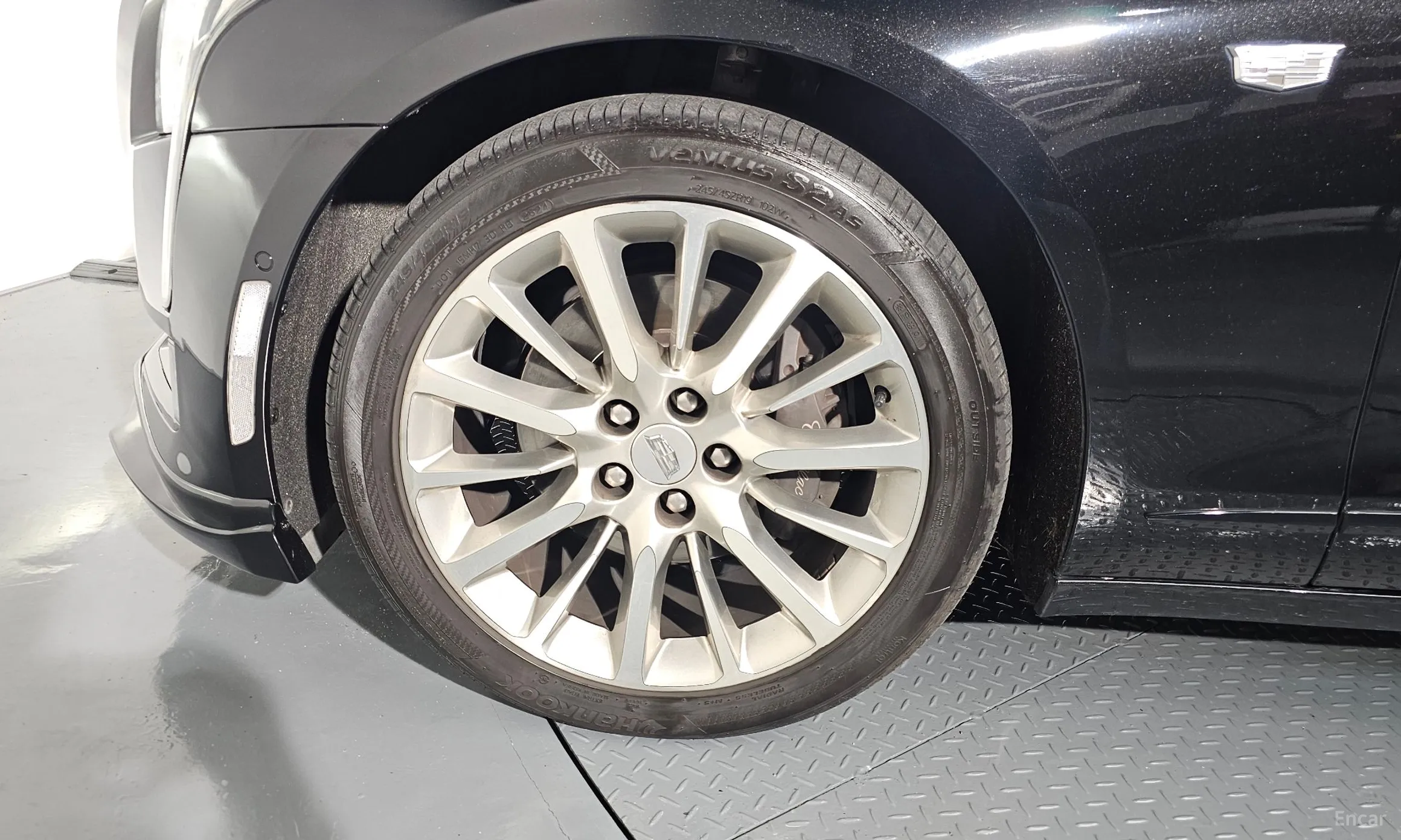 Cadillac CT6 превью 5