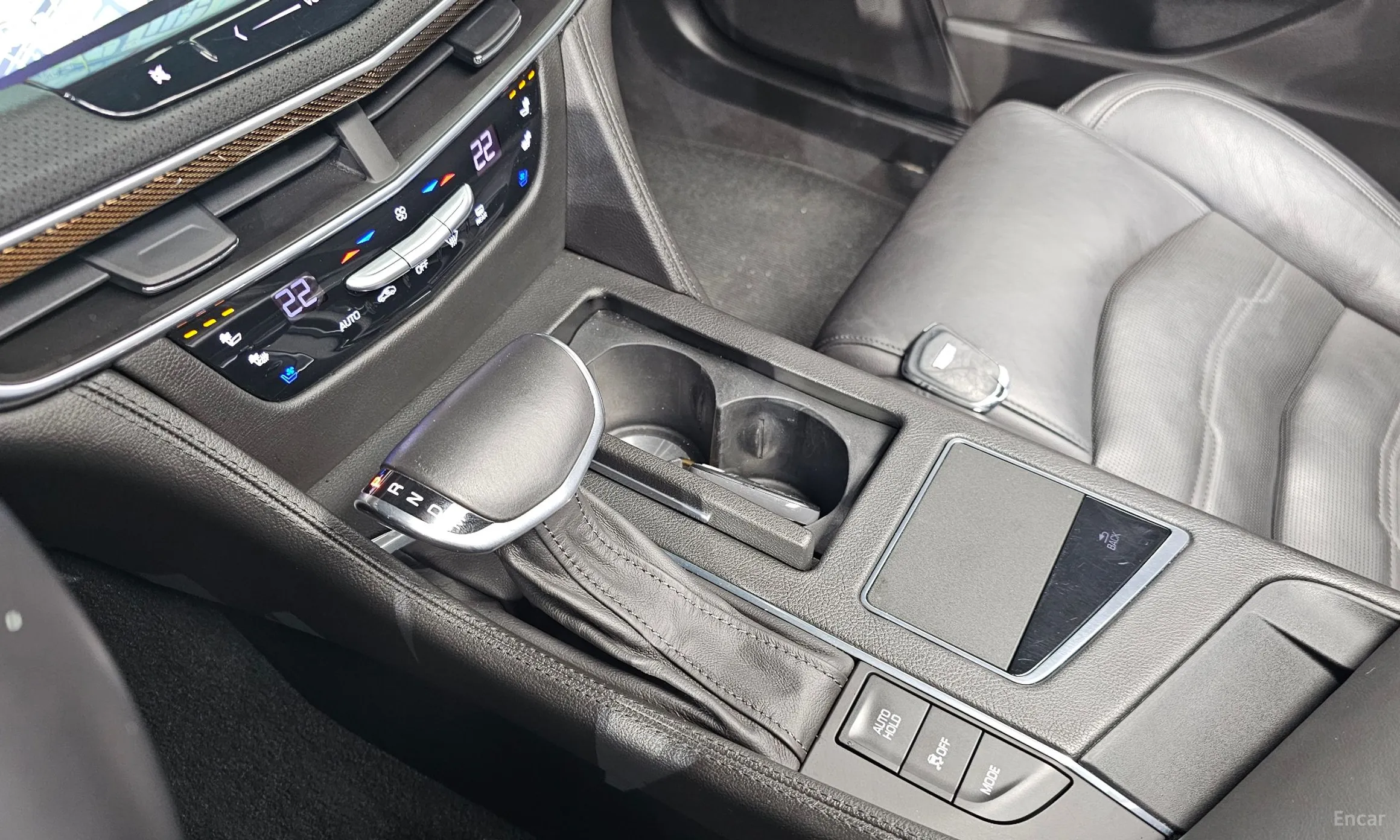 Cadillac CT6 превью 9