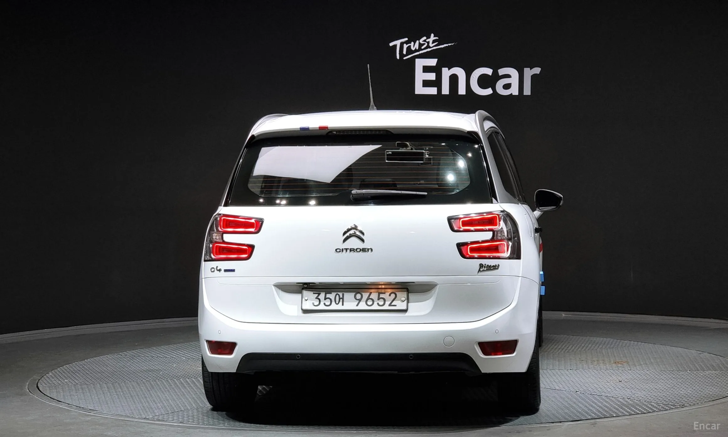 Citroën/DS Grand C4 Picasso превью 4