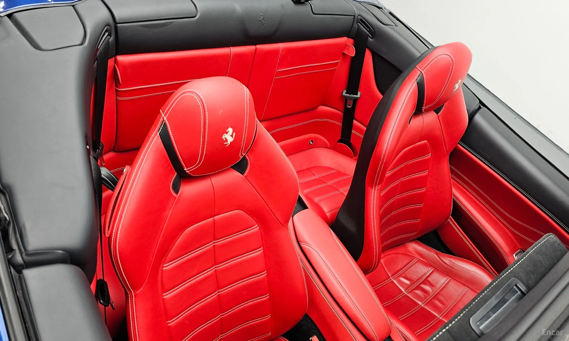 Ferrari California превью 12
