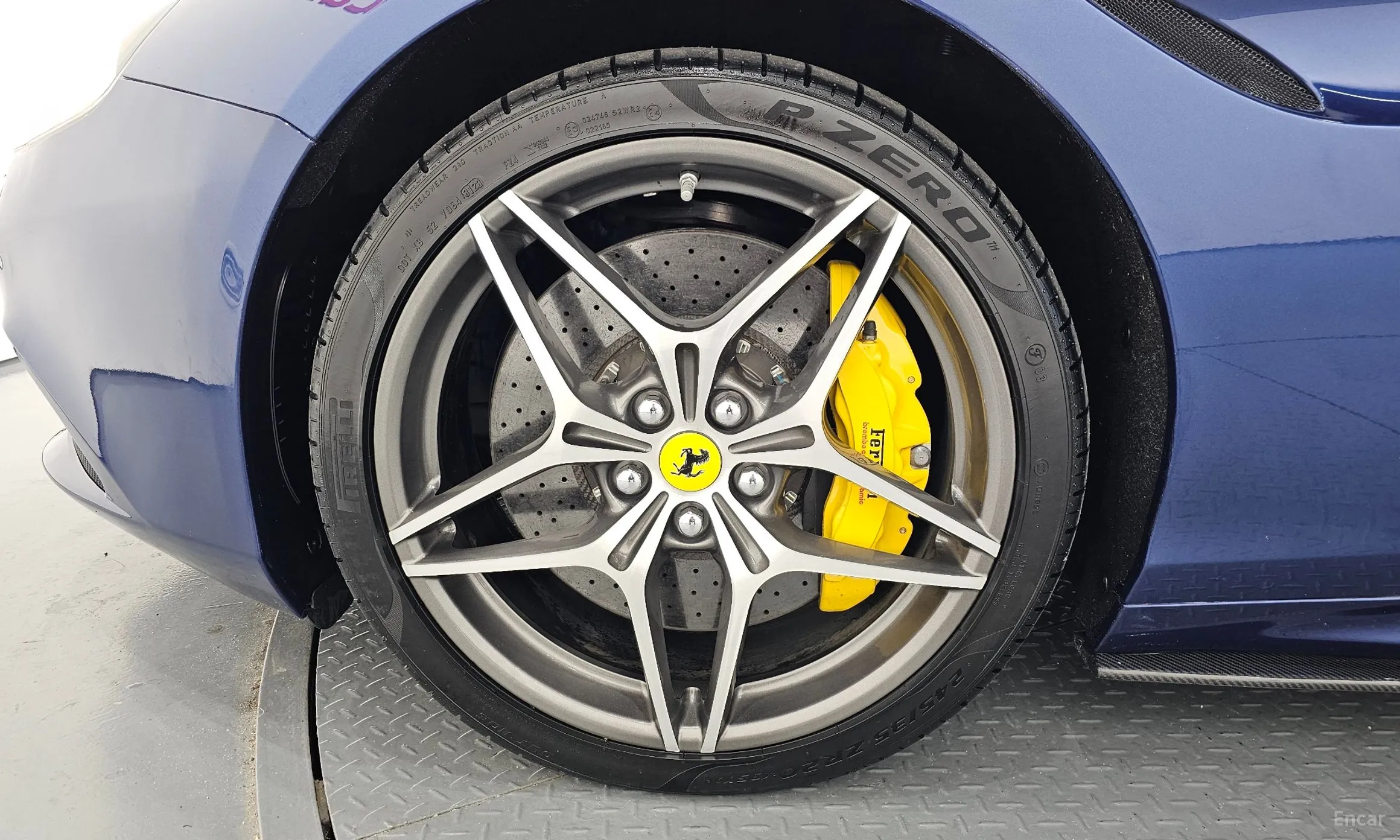 Ferrari California превью 5