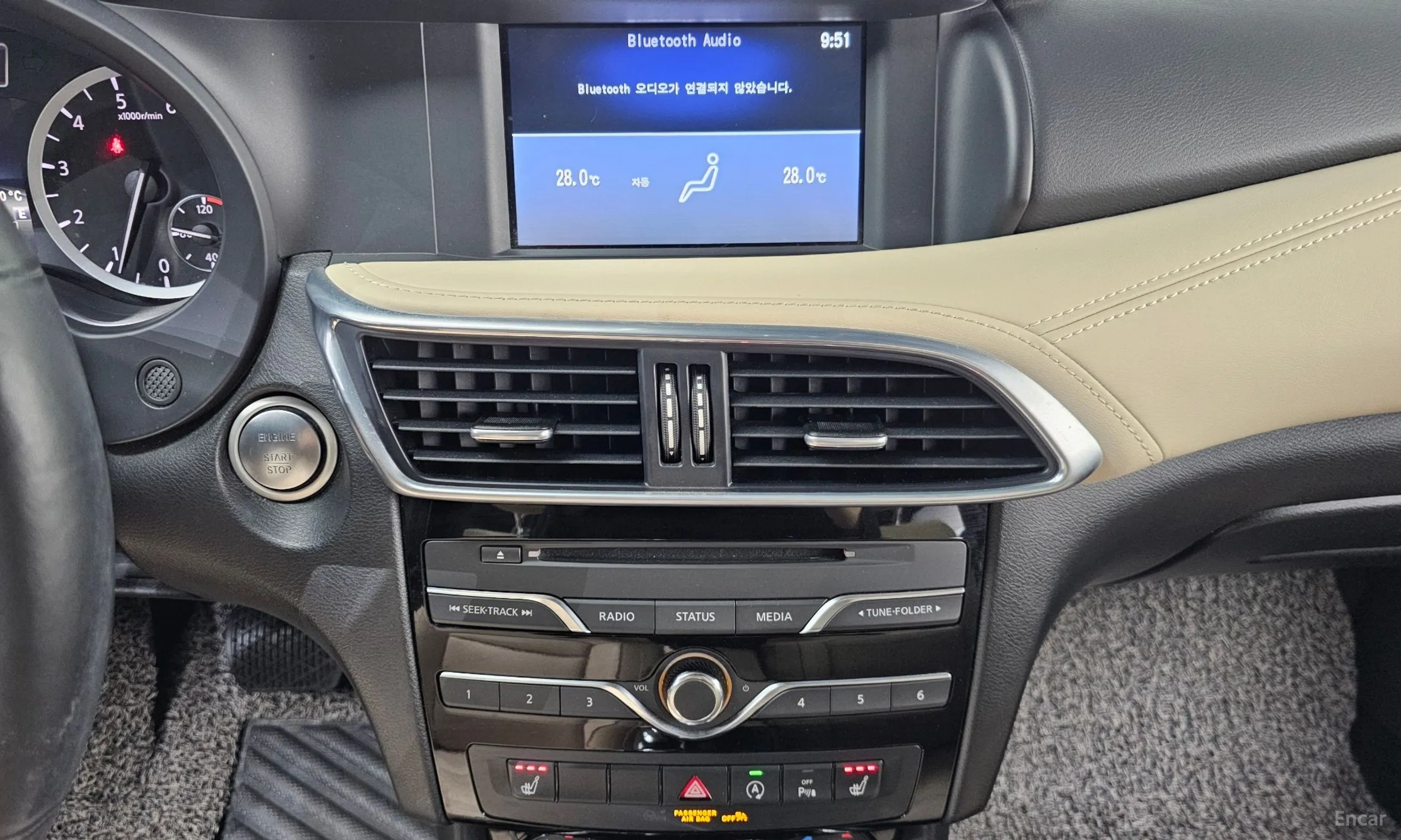 Infiniti QX30 превью 15