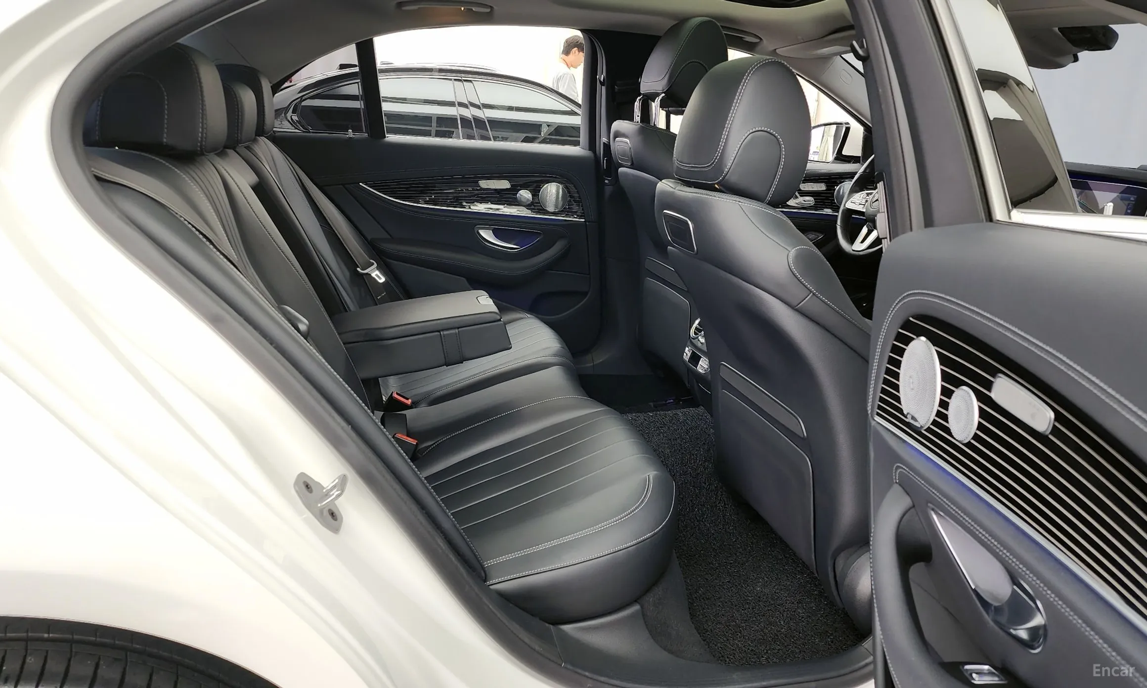Mercedes Benz E-Class W213 превью 12