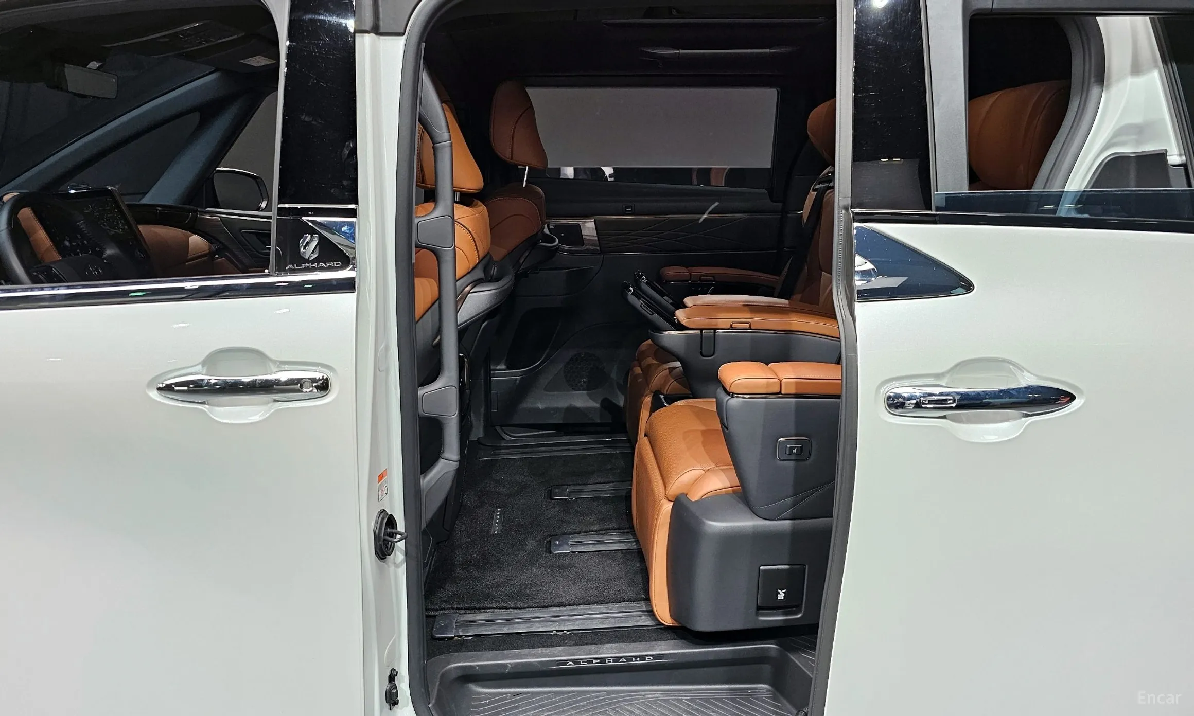 Toyota Alphard 4th Generation превью 12