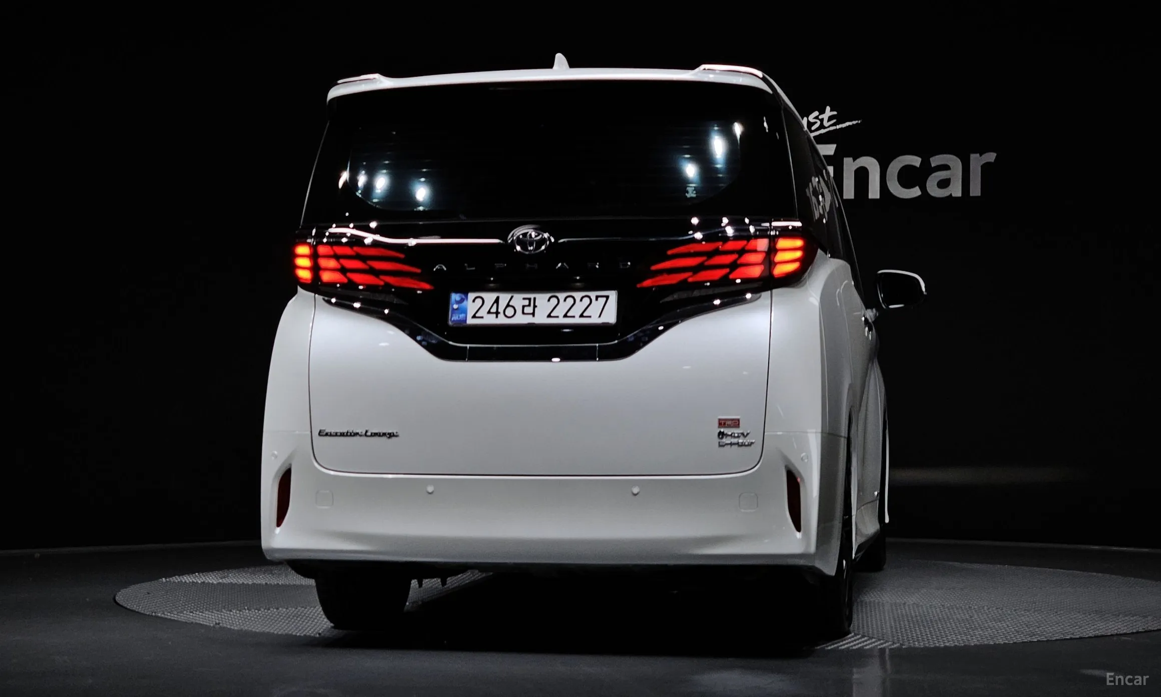 Toyota Alphard 4th Generation превью 4