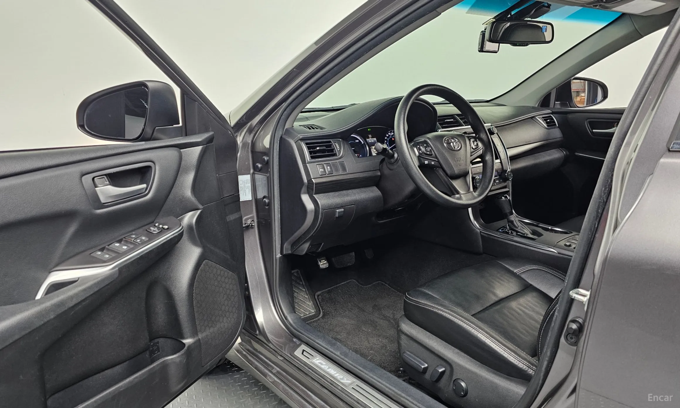 Toyota New Camry превью 10