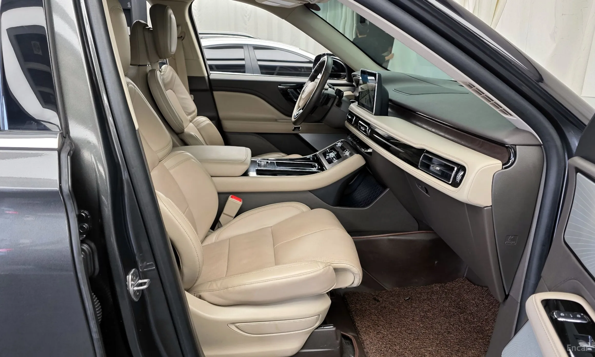 Lincoln Aviator 2nd Generation превью 11