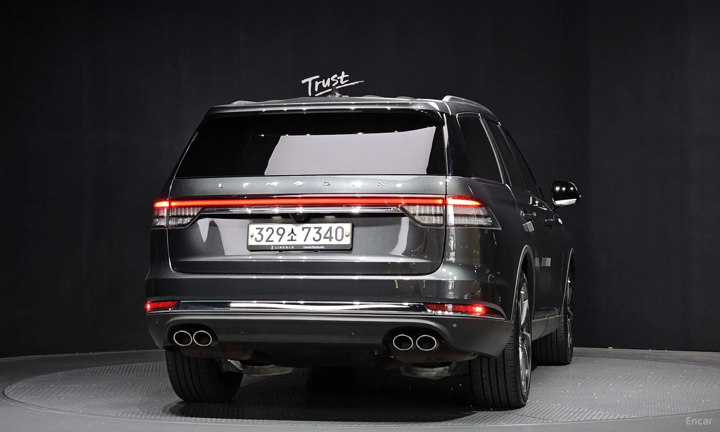 Lincoln Aviator 2nd Generation превью 4