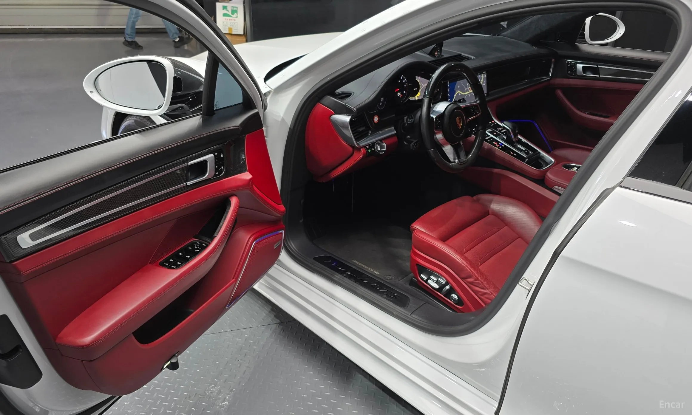 Porsche Panamera (971) превью 11