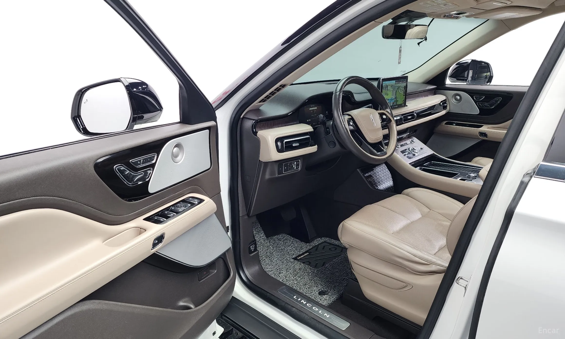 Lincoln Aviator 2nd Generation превью 10