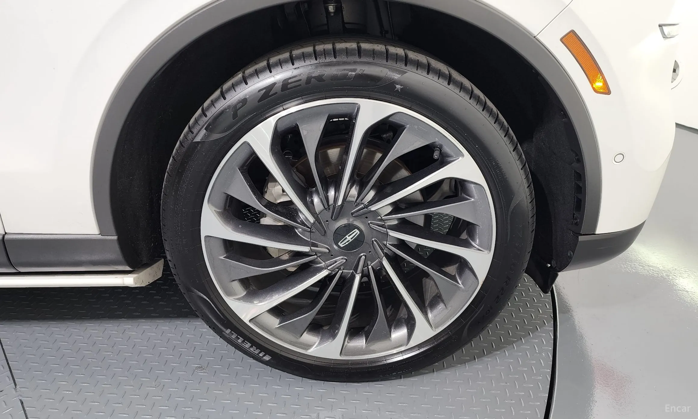 Lincoln Aviator 2nd Generation превью 5
