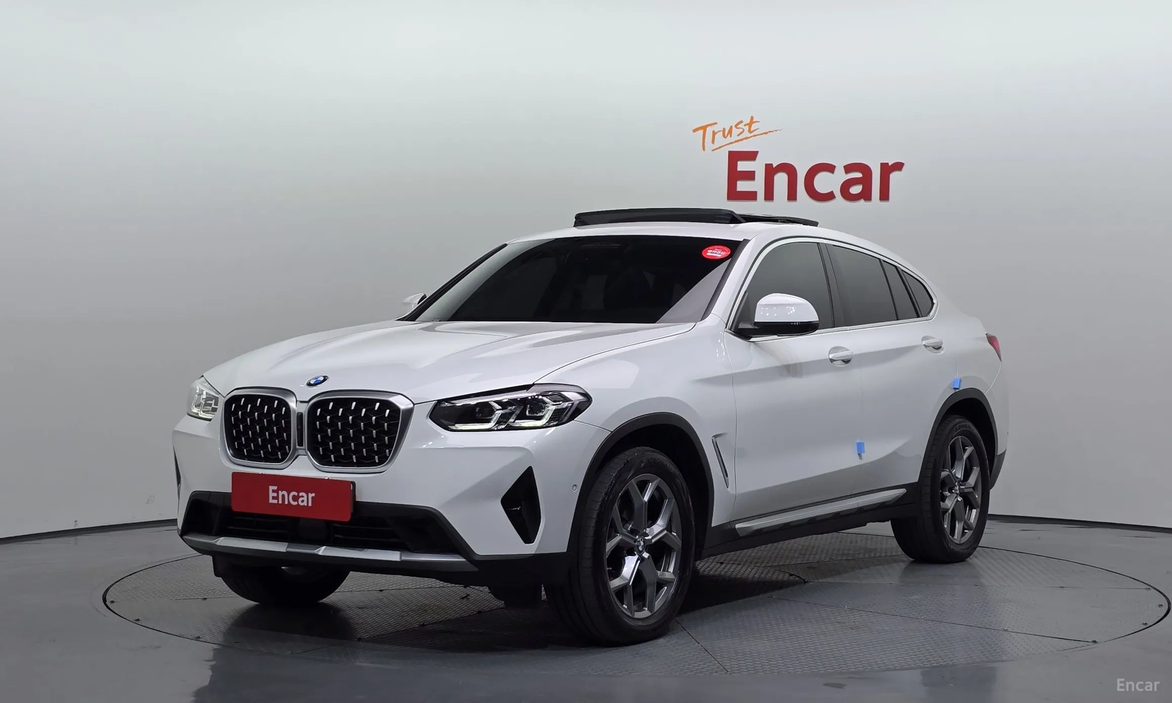 X4 (G02)