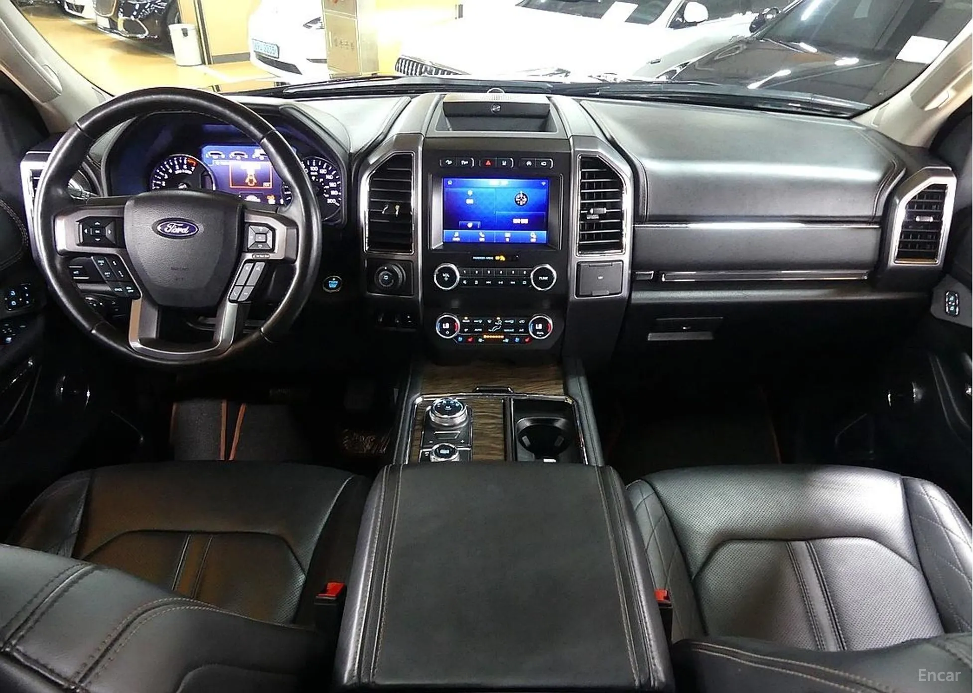 Ford Expedition превью 7