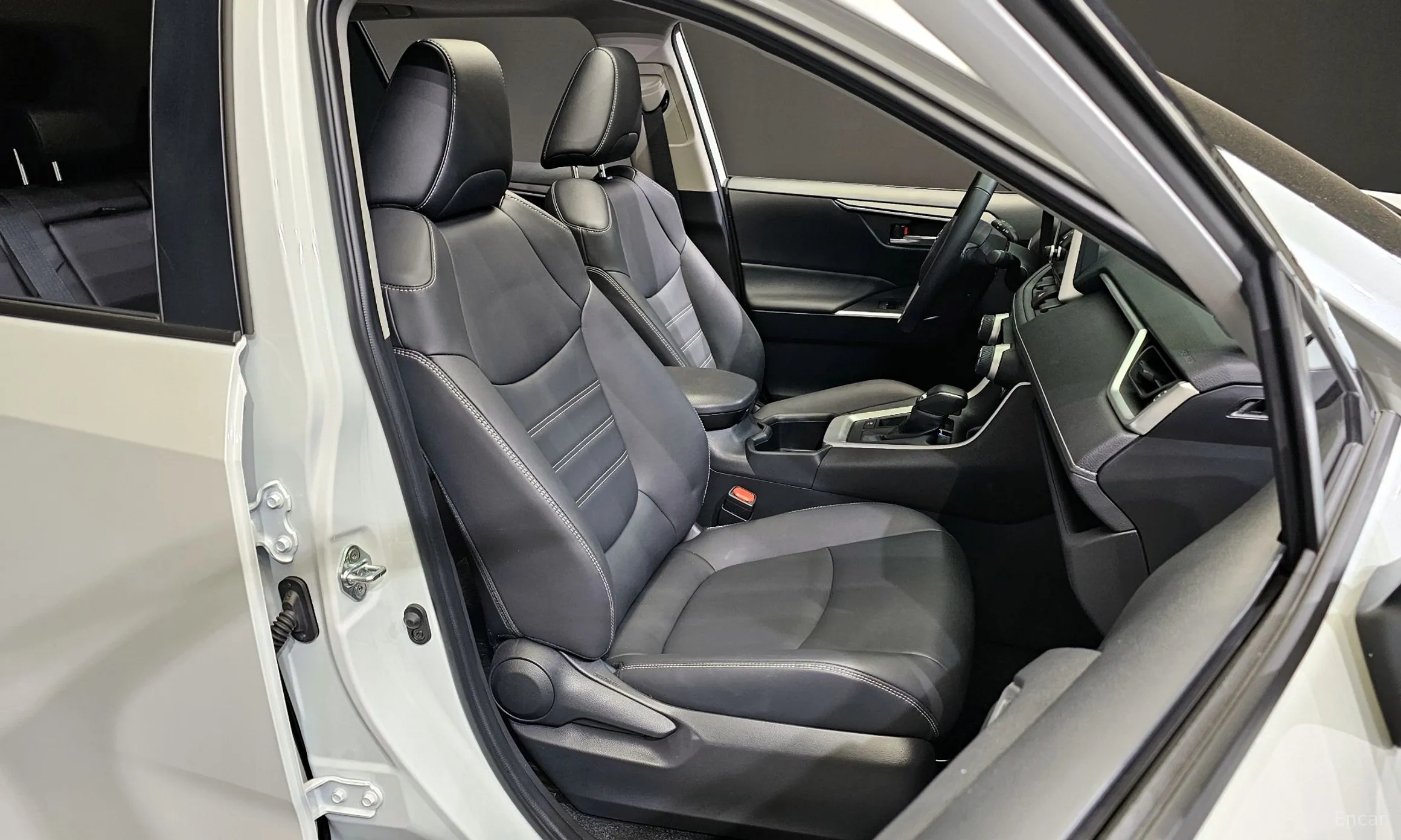 Toyota RAV4 5th Generation превью 12