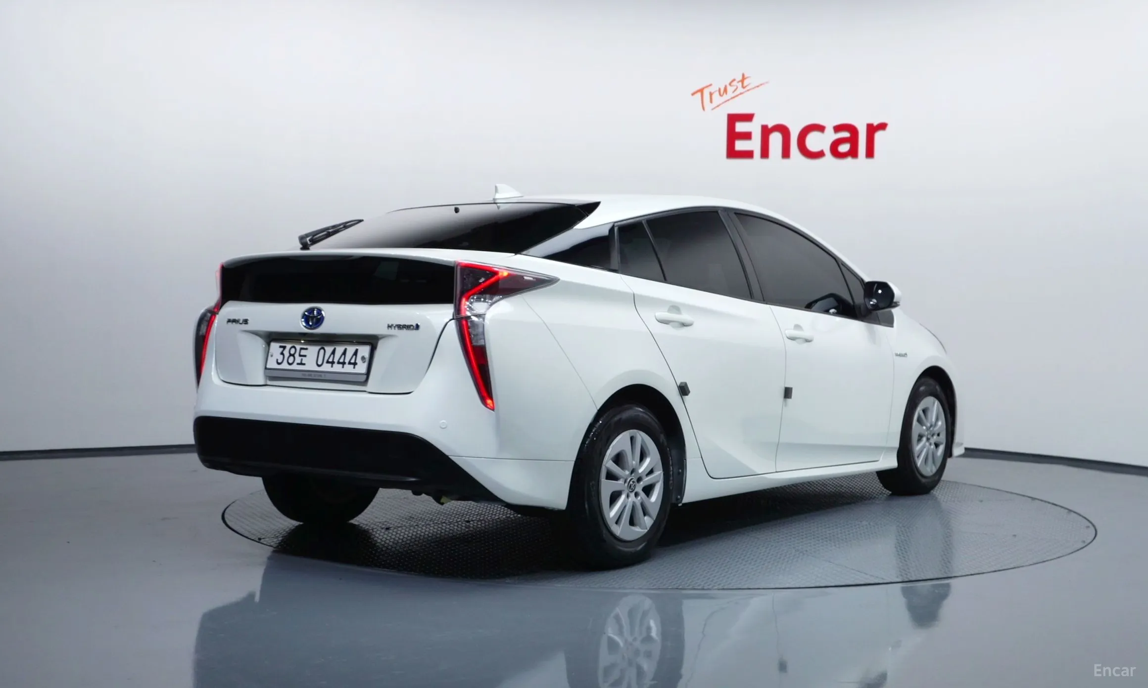 Toyota Prius 4th Generation
