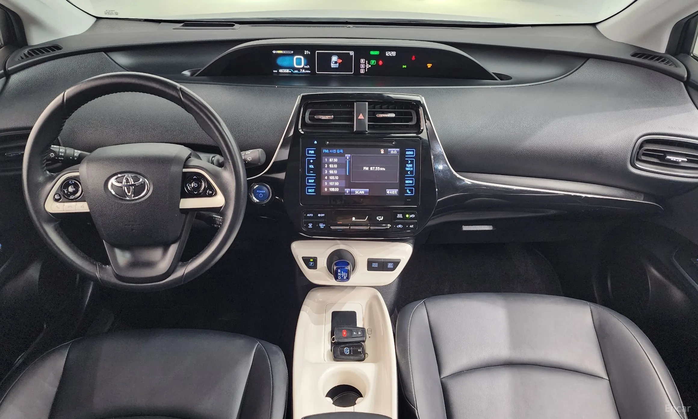 Toyota Prius 4th Generation превью 7