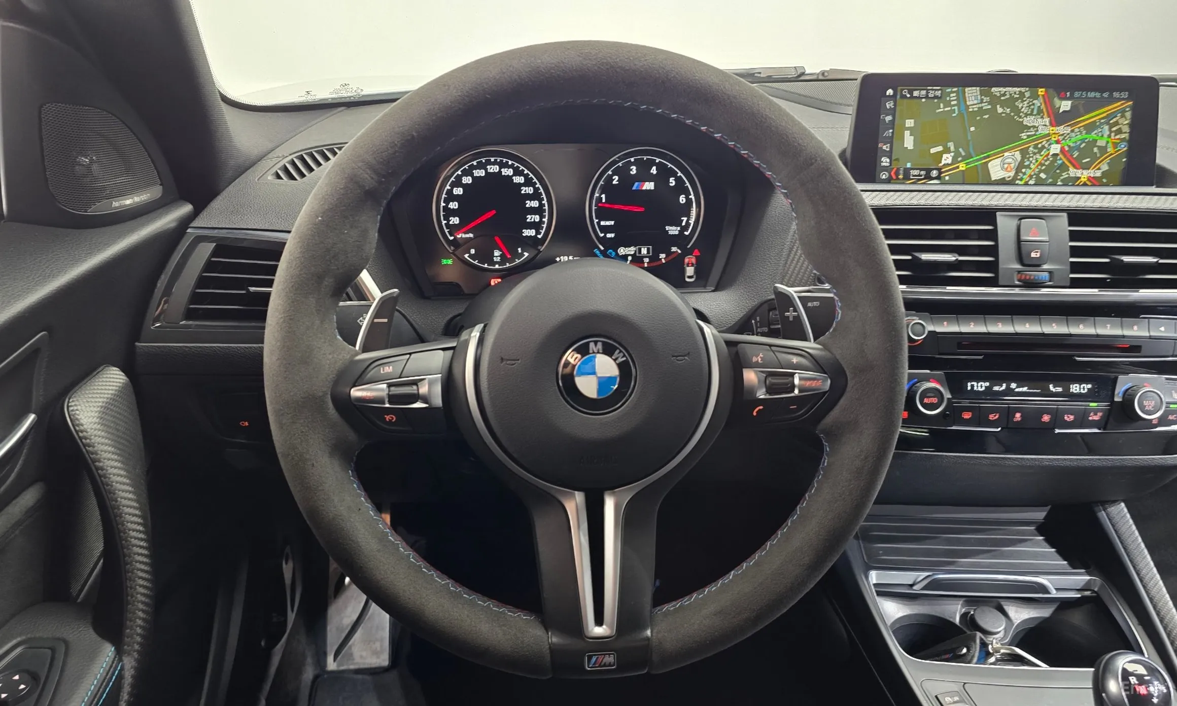 BMW M2 (F87) превью 13
