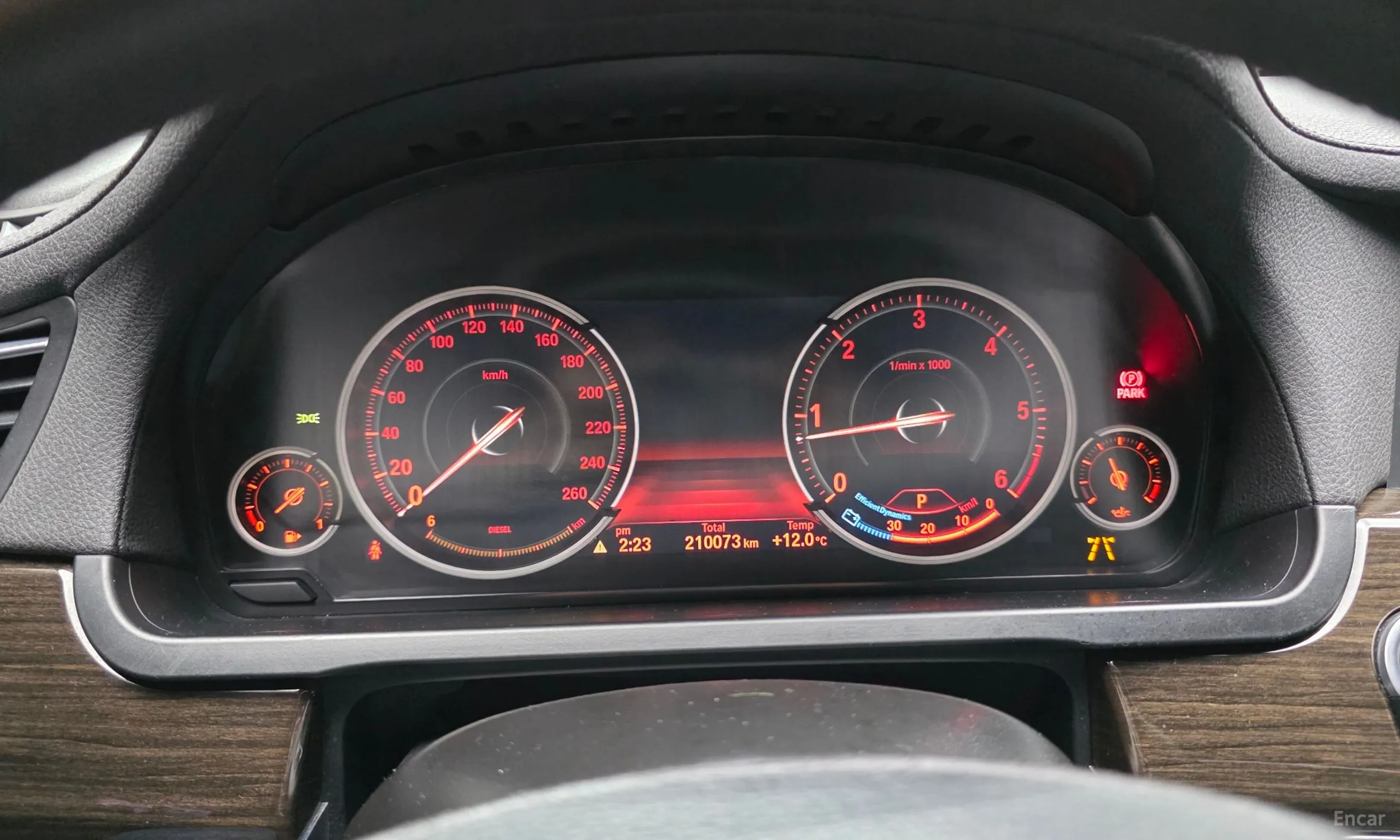 BMW 7 Series (F01) превью 8