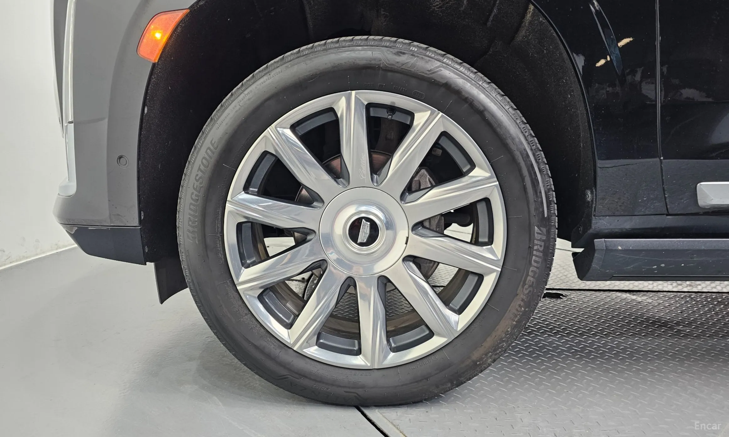 Cadillac Escalade 5th Generation превью 5