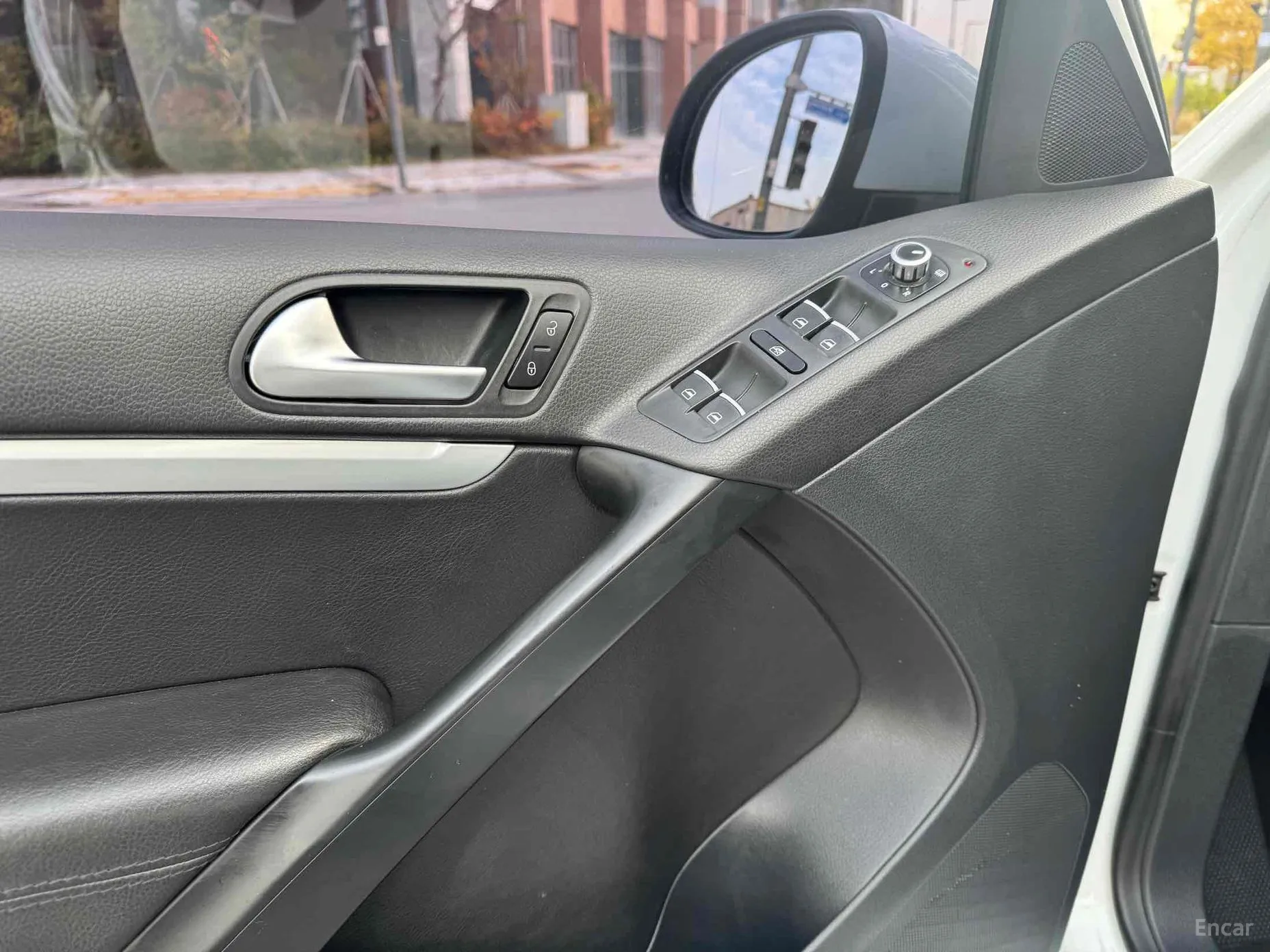 Volkswagen New Tiguan превью 12